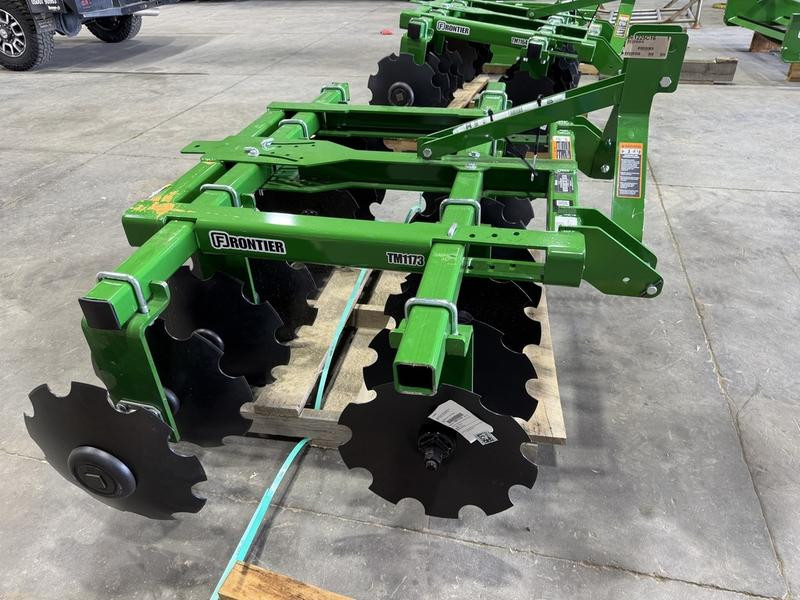 2026 John Deere TM11 Series