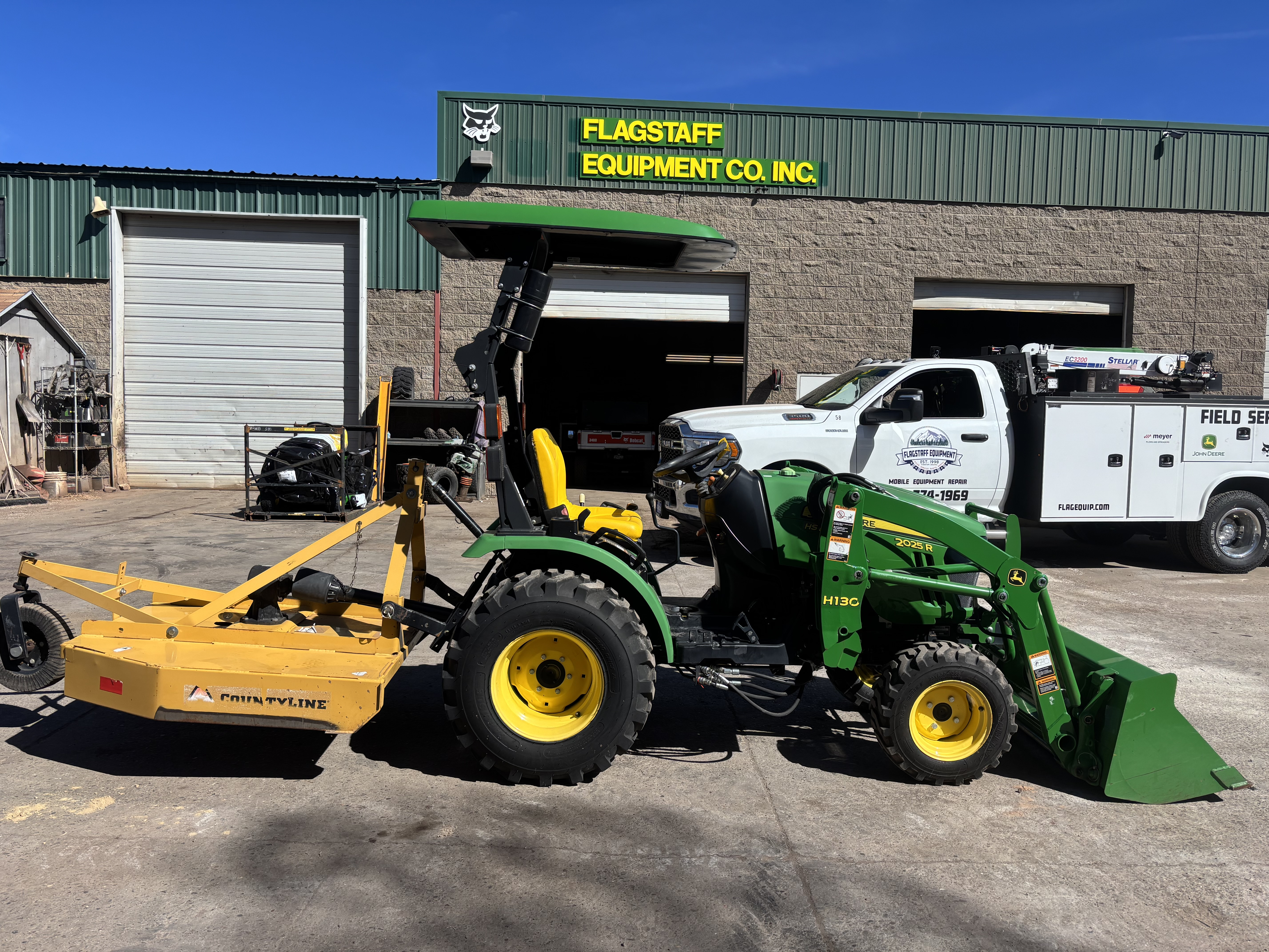 2016 John Deere 2025R