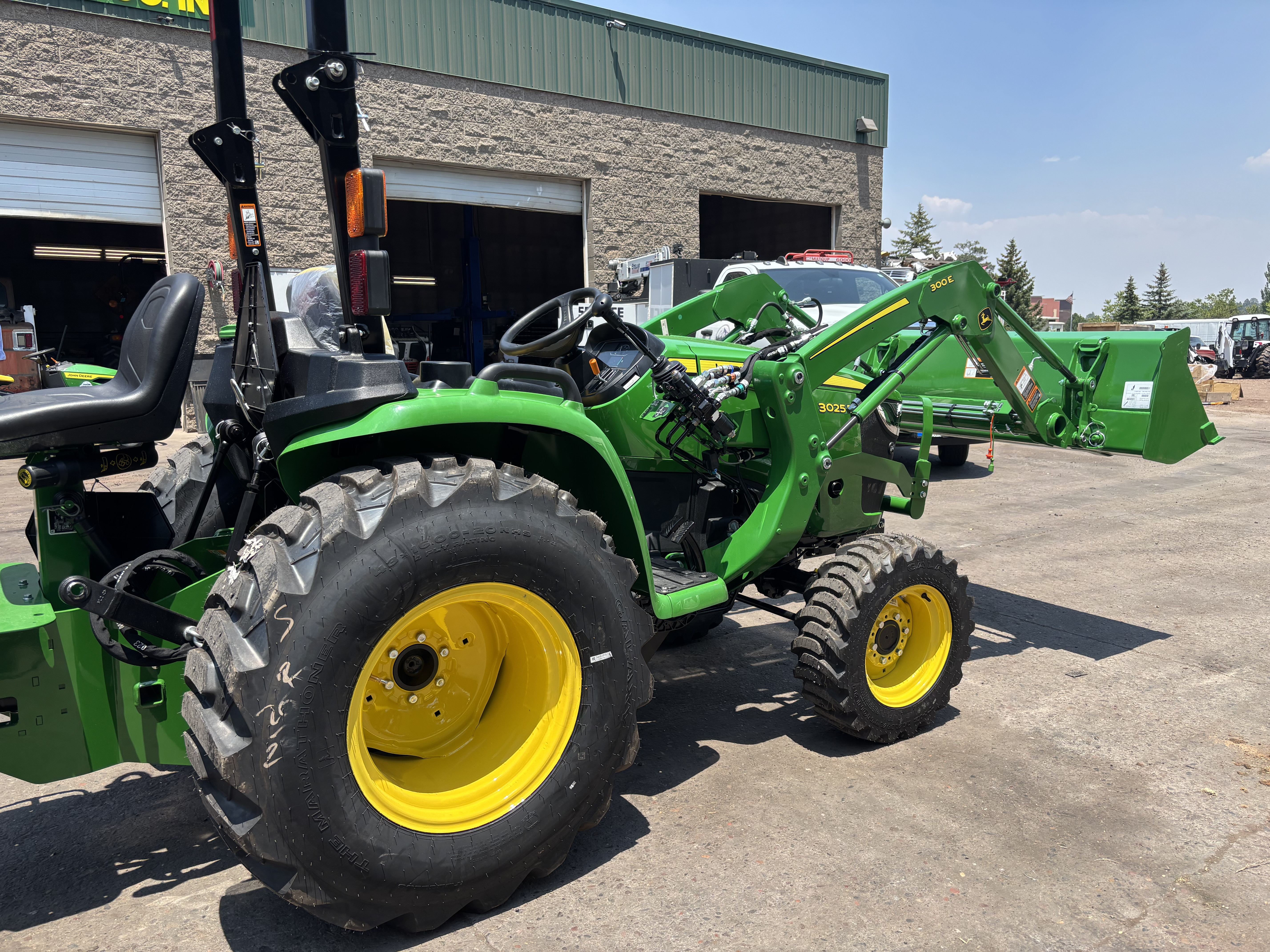 2026 John Deere 3025E