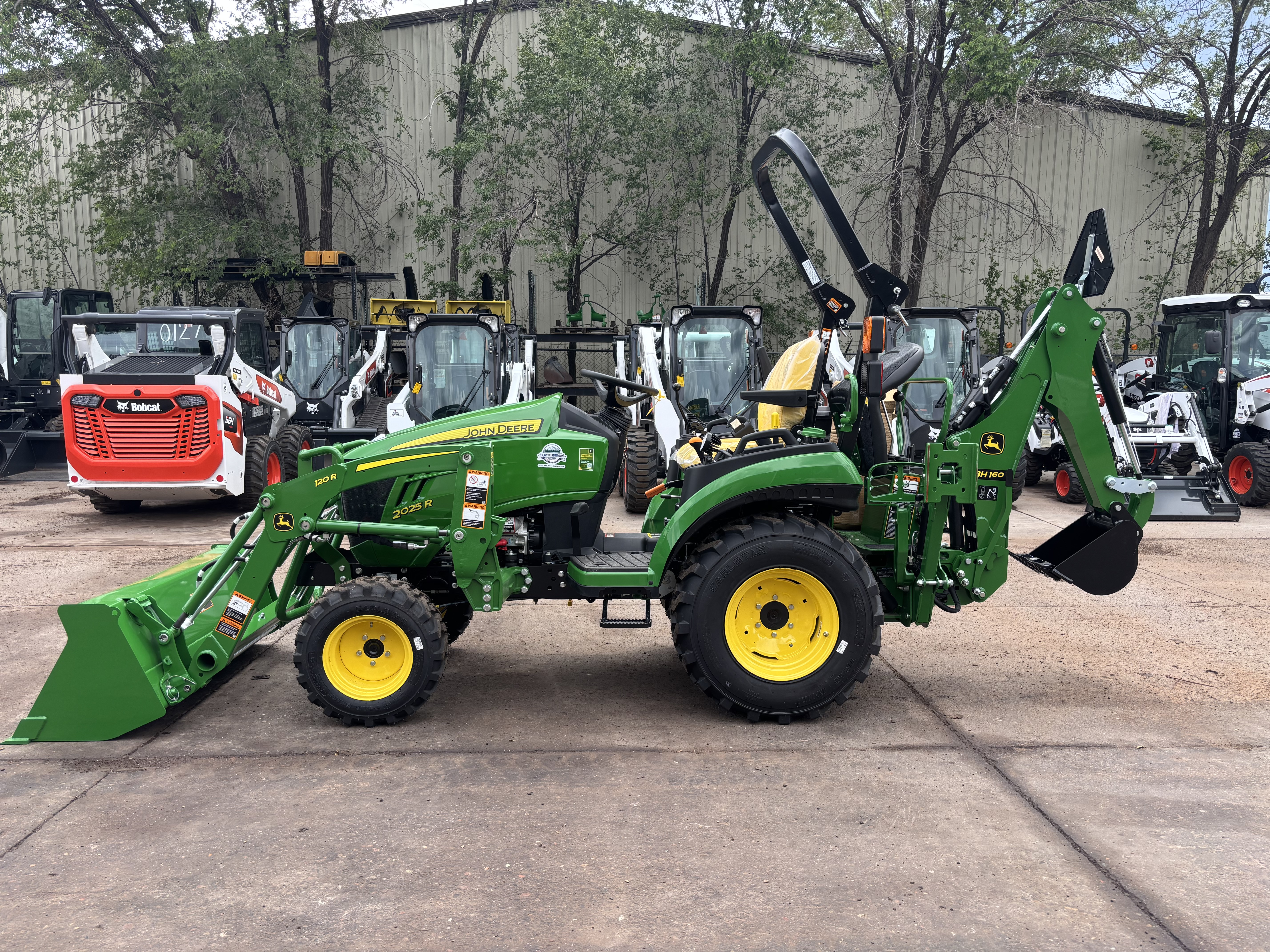 2026 John Deere 2025R