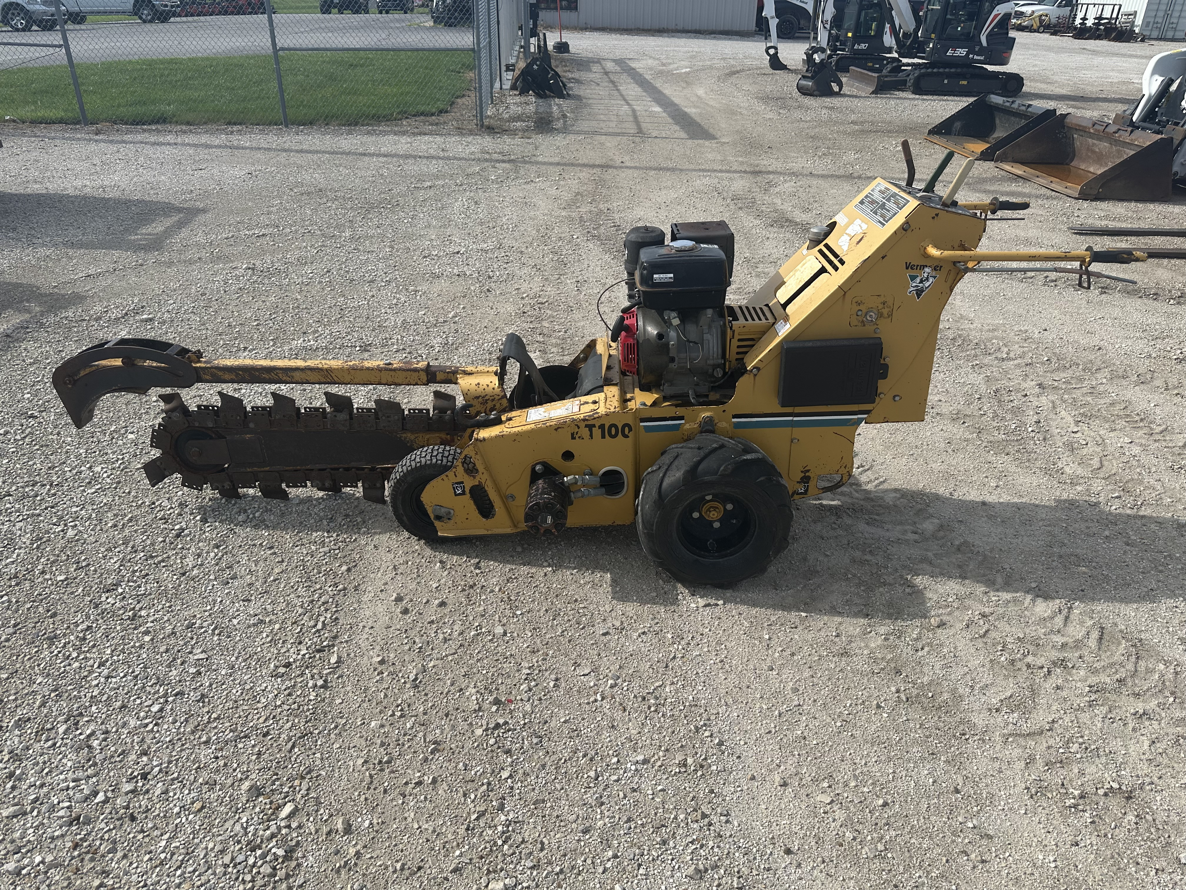 Photo of a 2009 Vermeer RT100