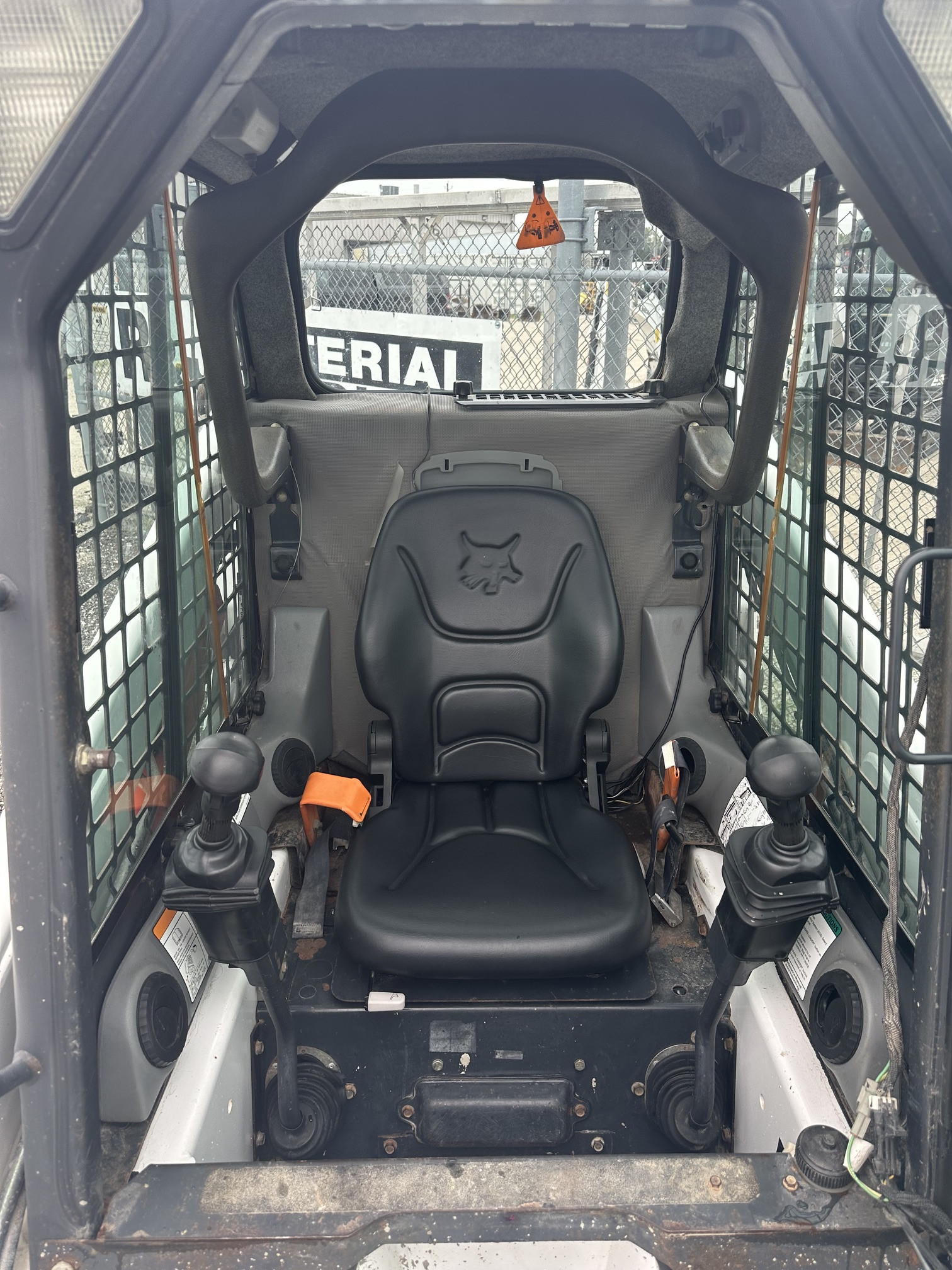 2005 Bobcat S130