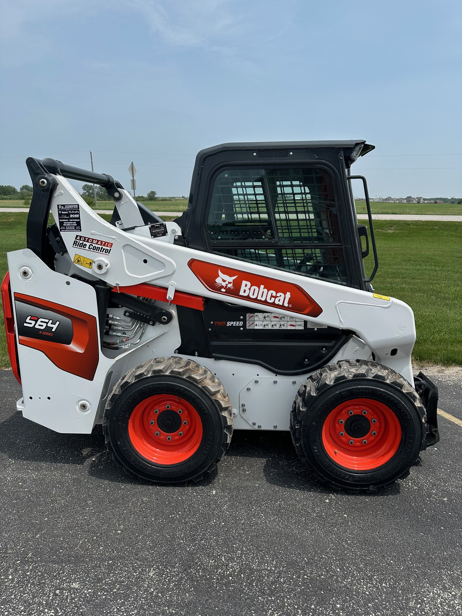 2025 Bobcat S64