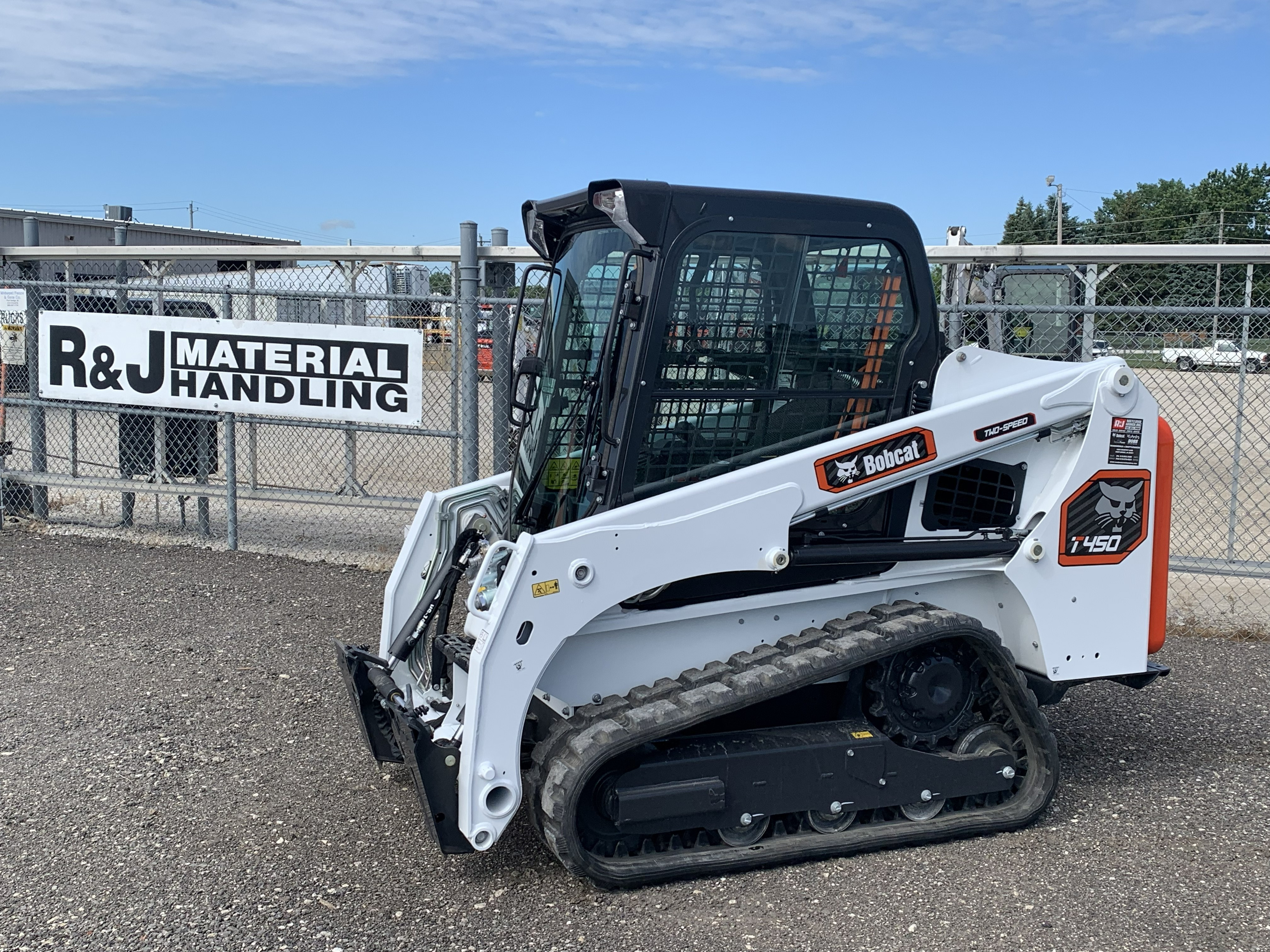 Photo of a 2026 Bobcat T450