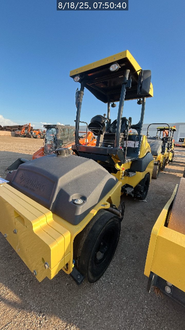 Photo of a 2022 Bomag BW11RH-5
