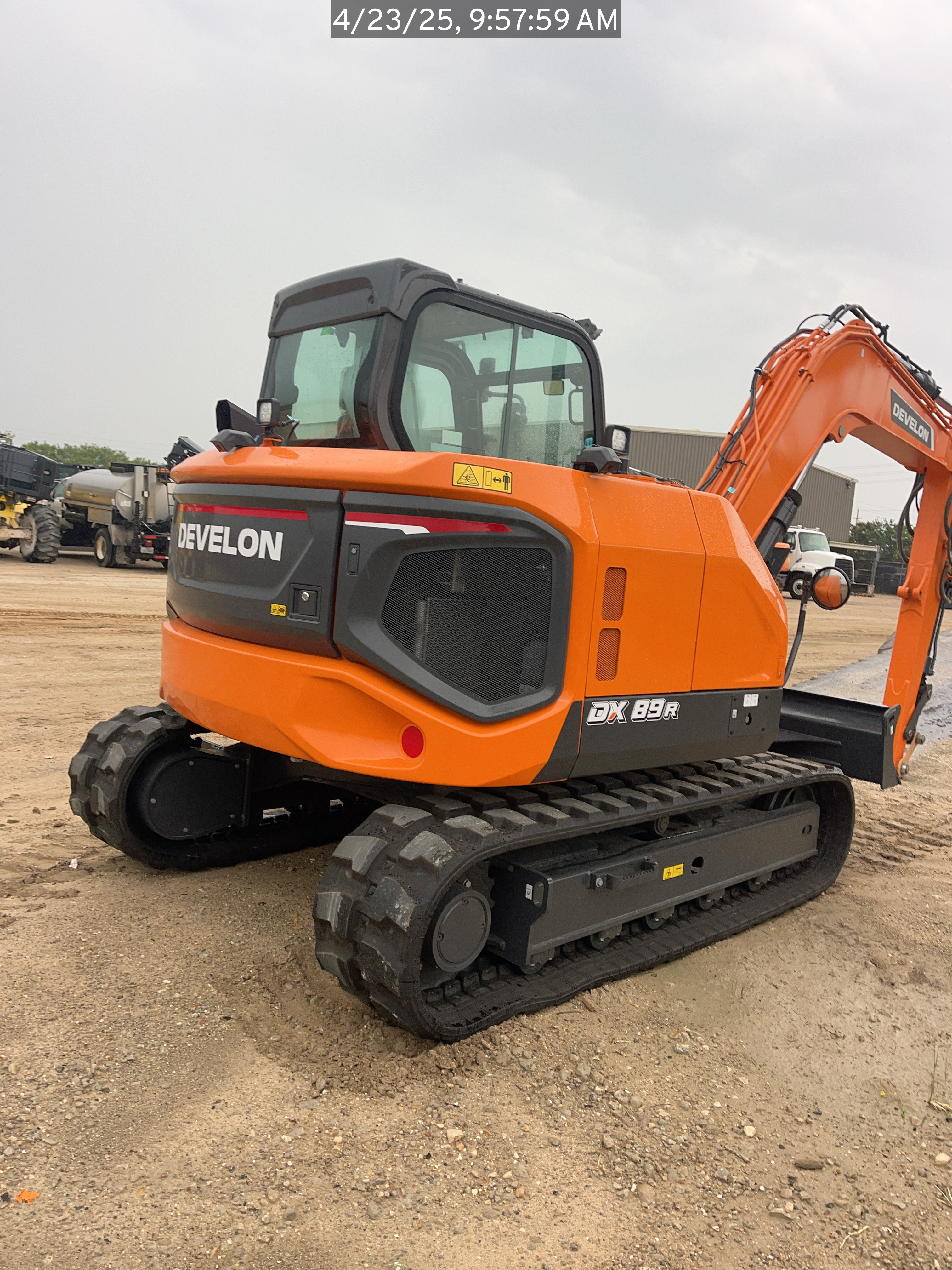 Photo of a 2025 Develon DX89R-7