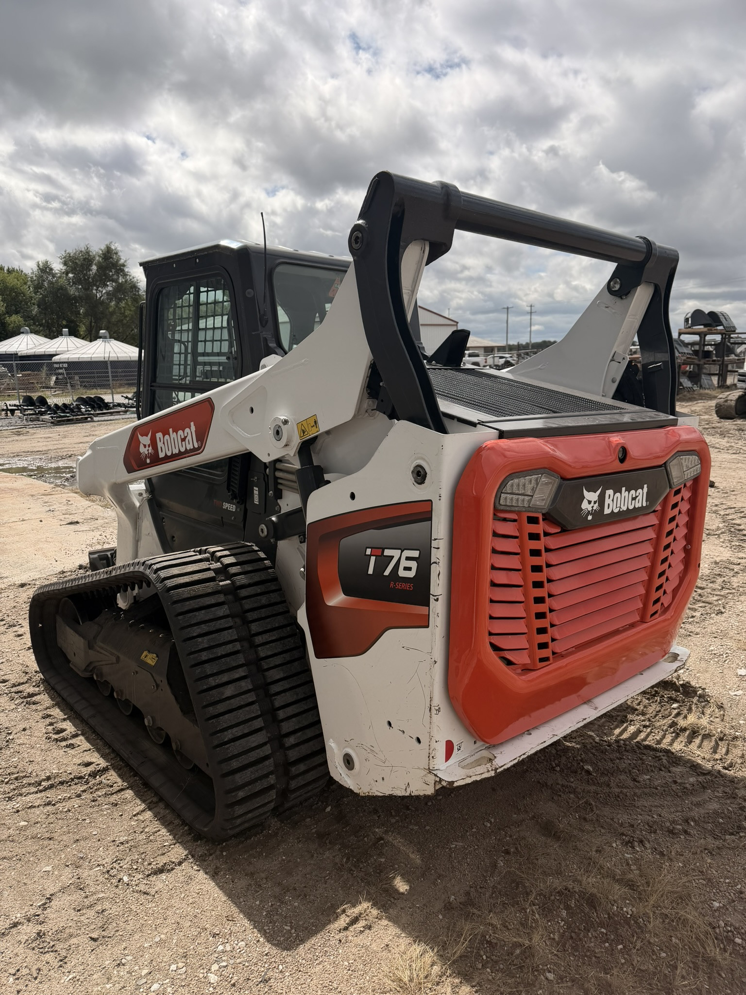 2024 Bobcat T76
