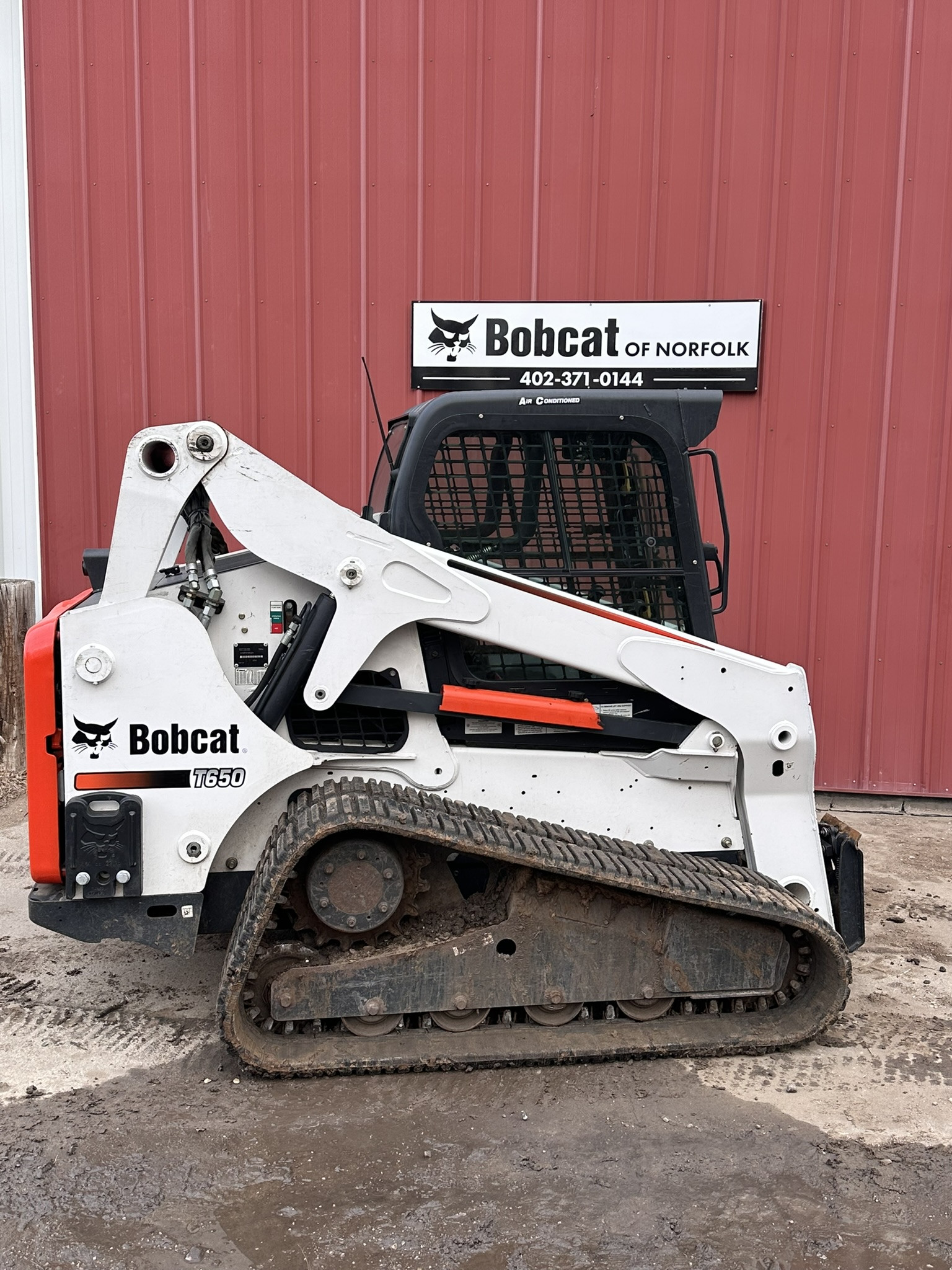 Photo of a 2010 Bobcat T650