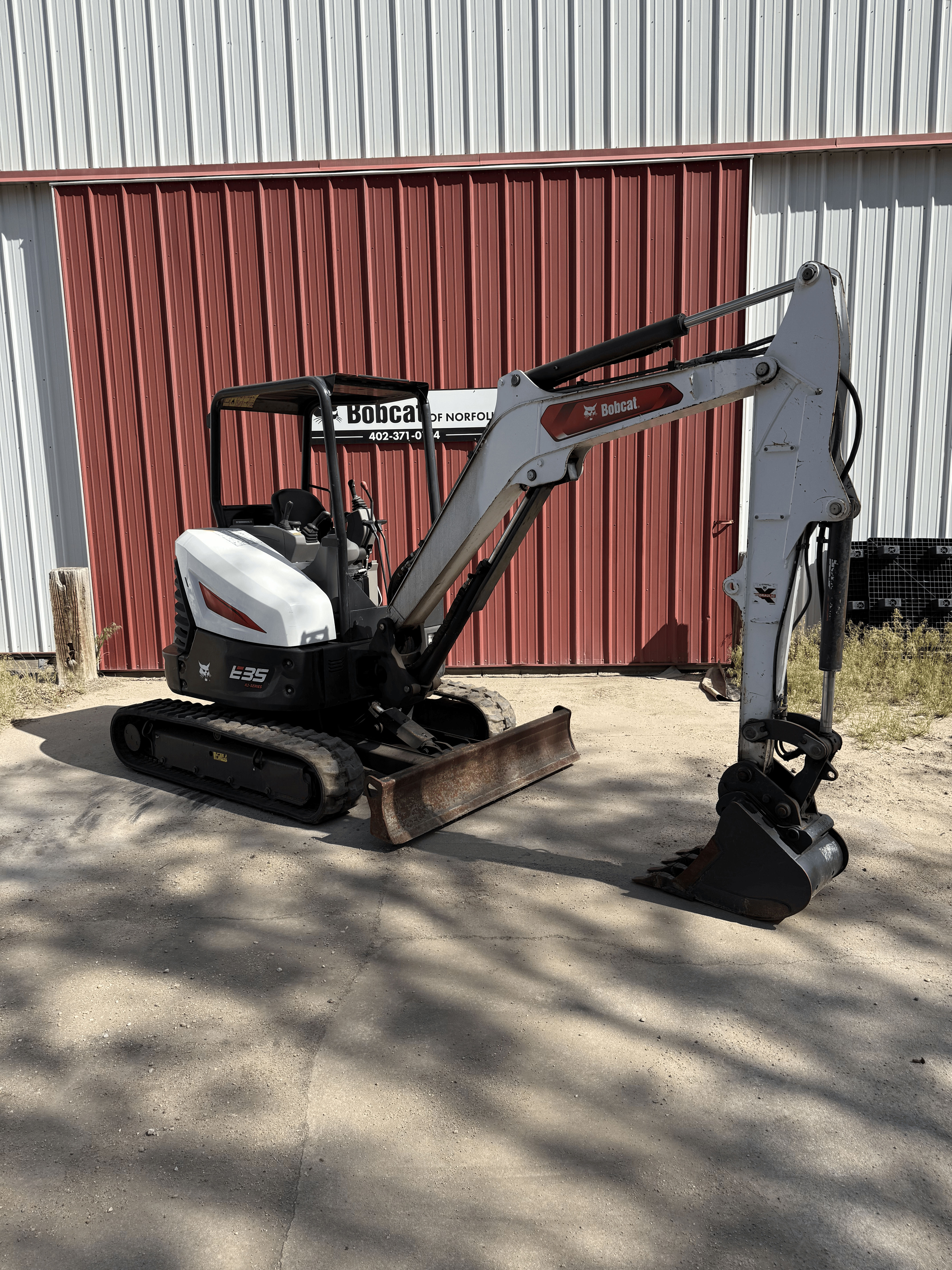 Photo of a 2022 Bobcat E35 (25 hp)
