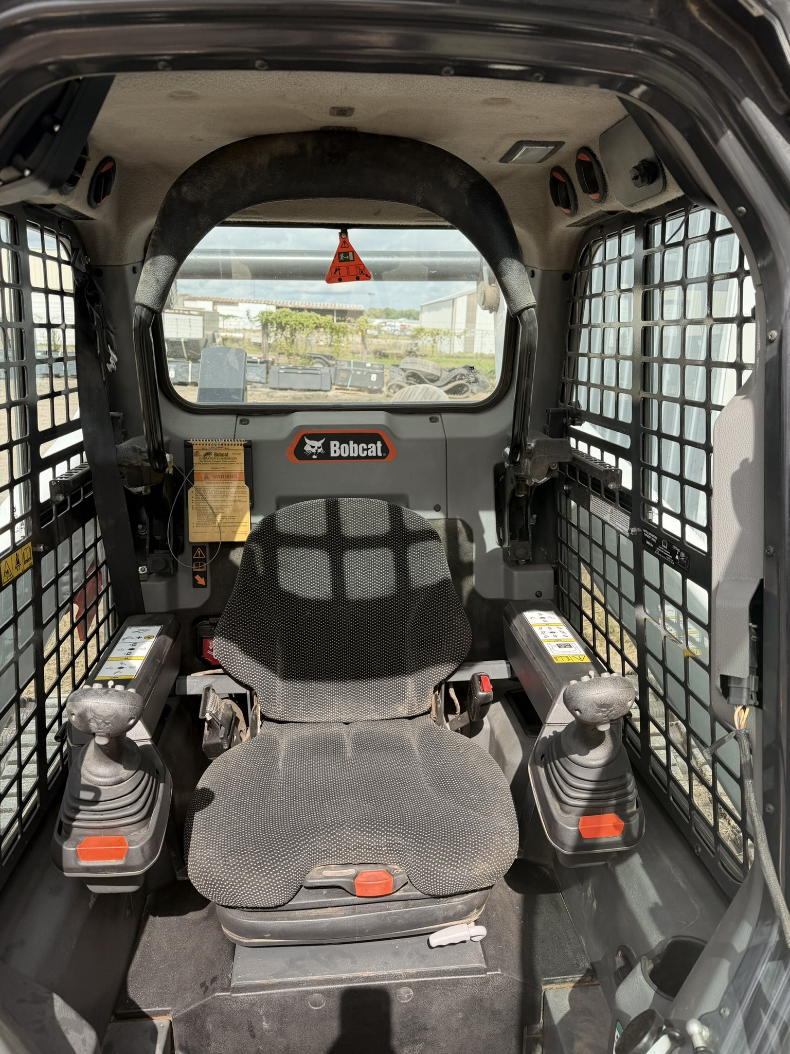 2024 Bobcat T76
