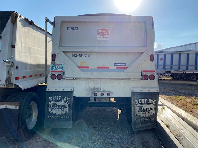 2017 Travis Trailers End Dump