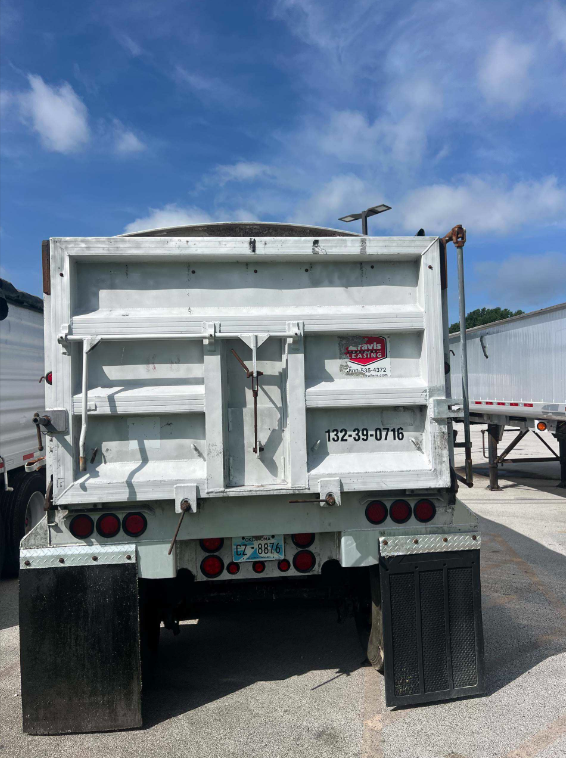 2007 Travis Trailers End Dump