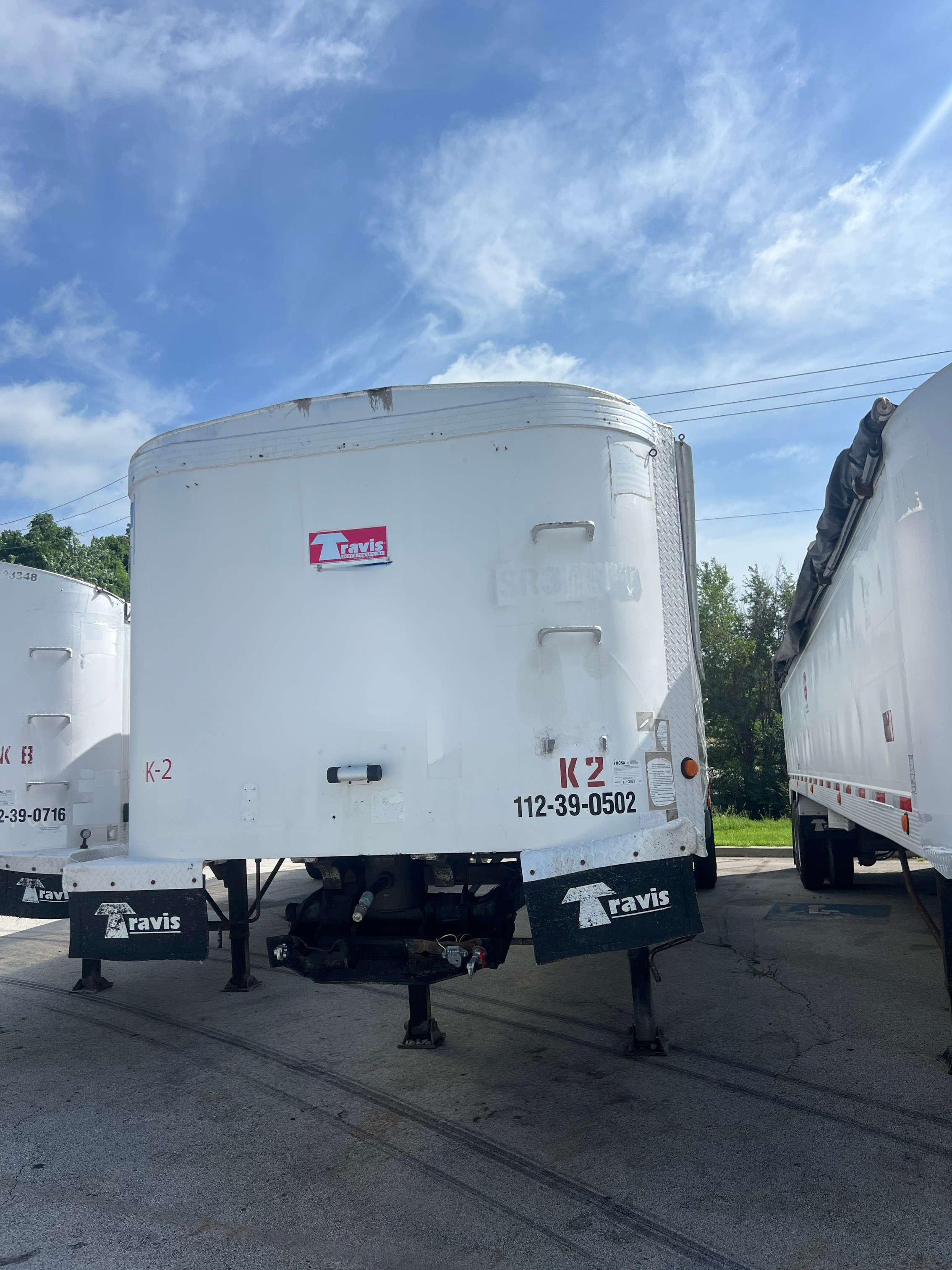 2005 Travis Trailers End Dump