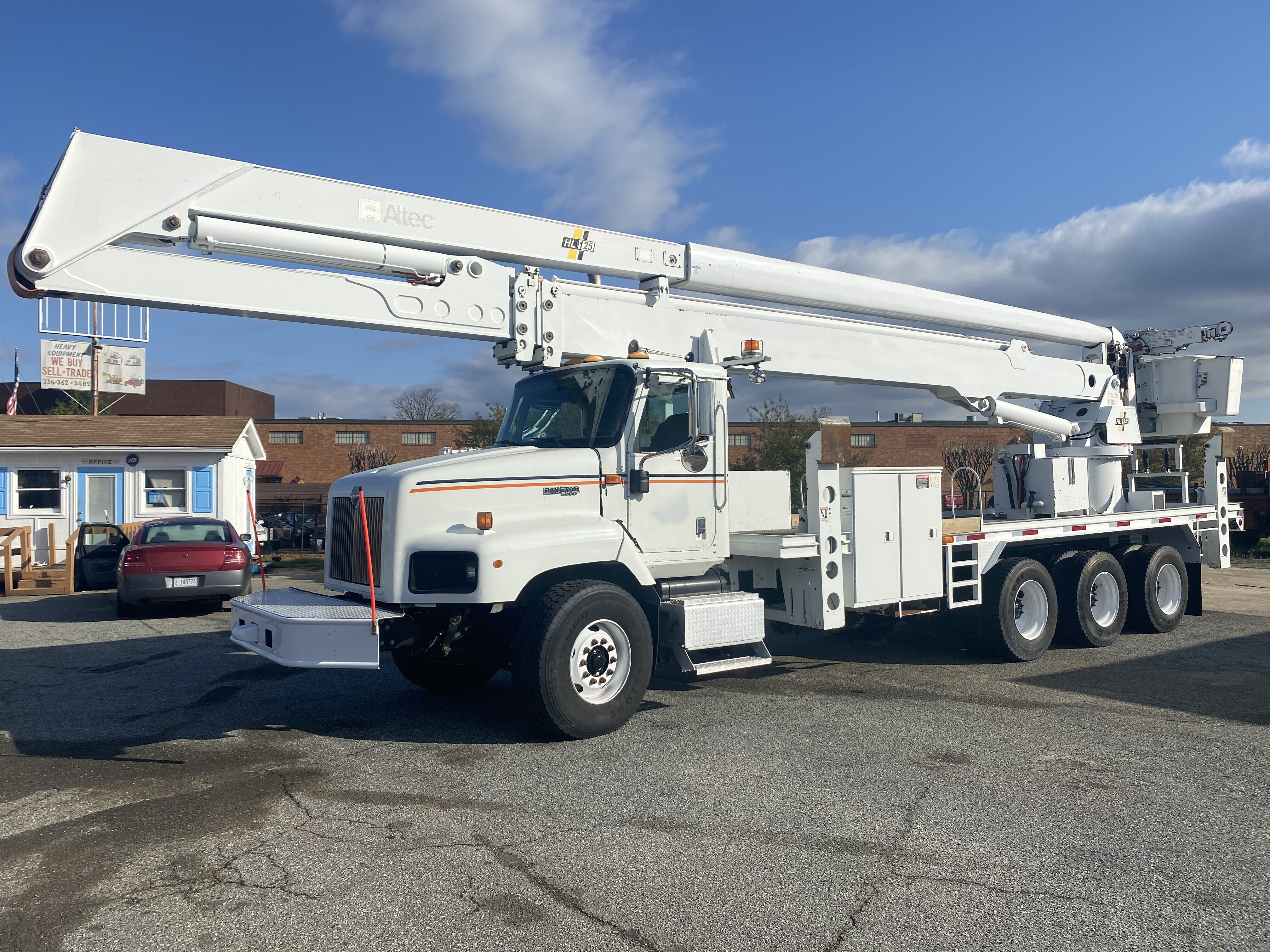 Photo of a 2007 International 5600