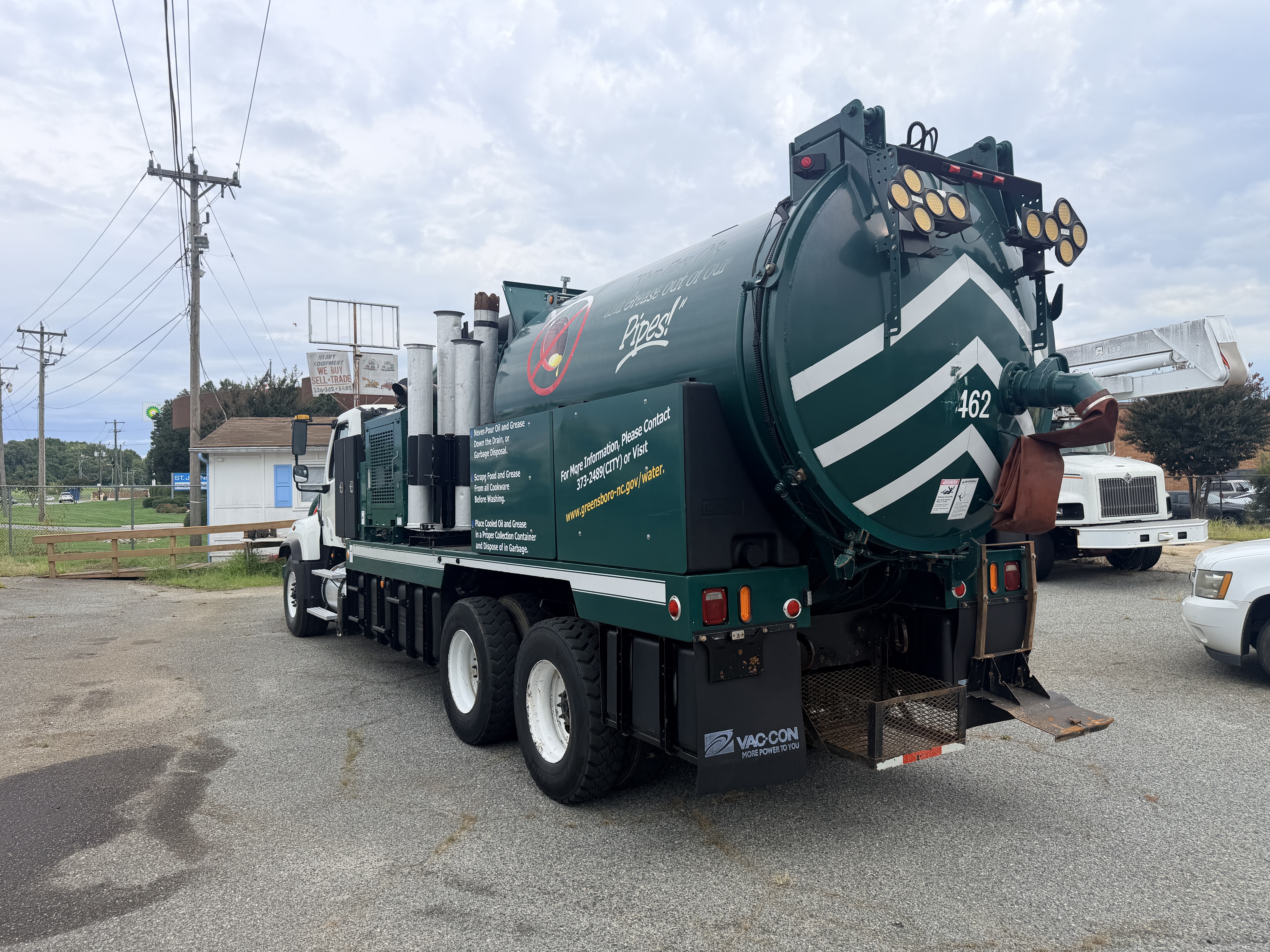 2013 Freightliner 114 SD