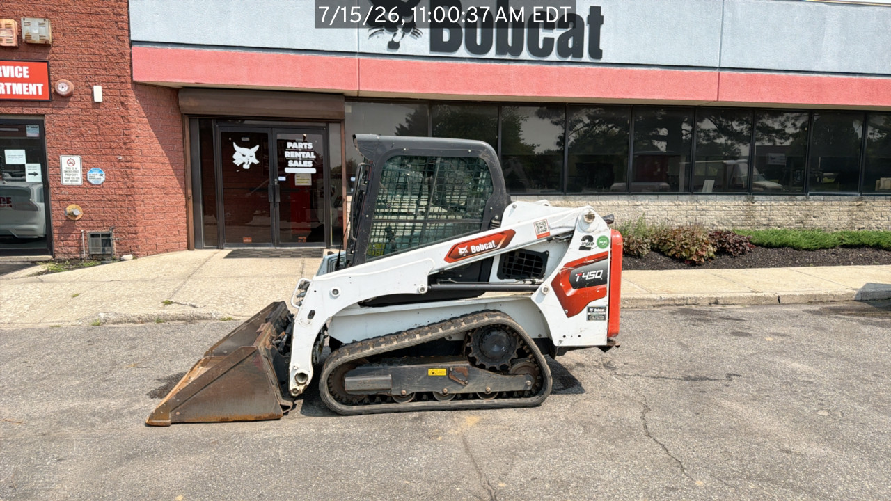 Photo of a 2022 Bobcat T450