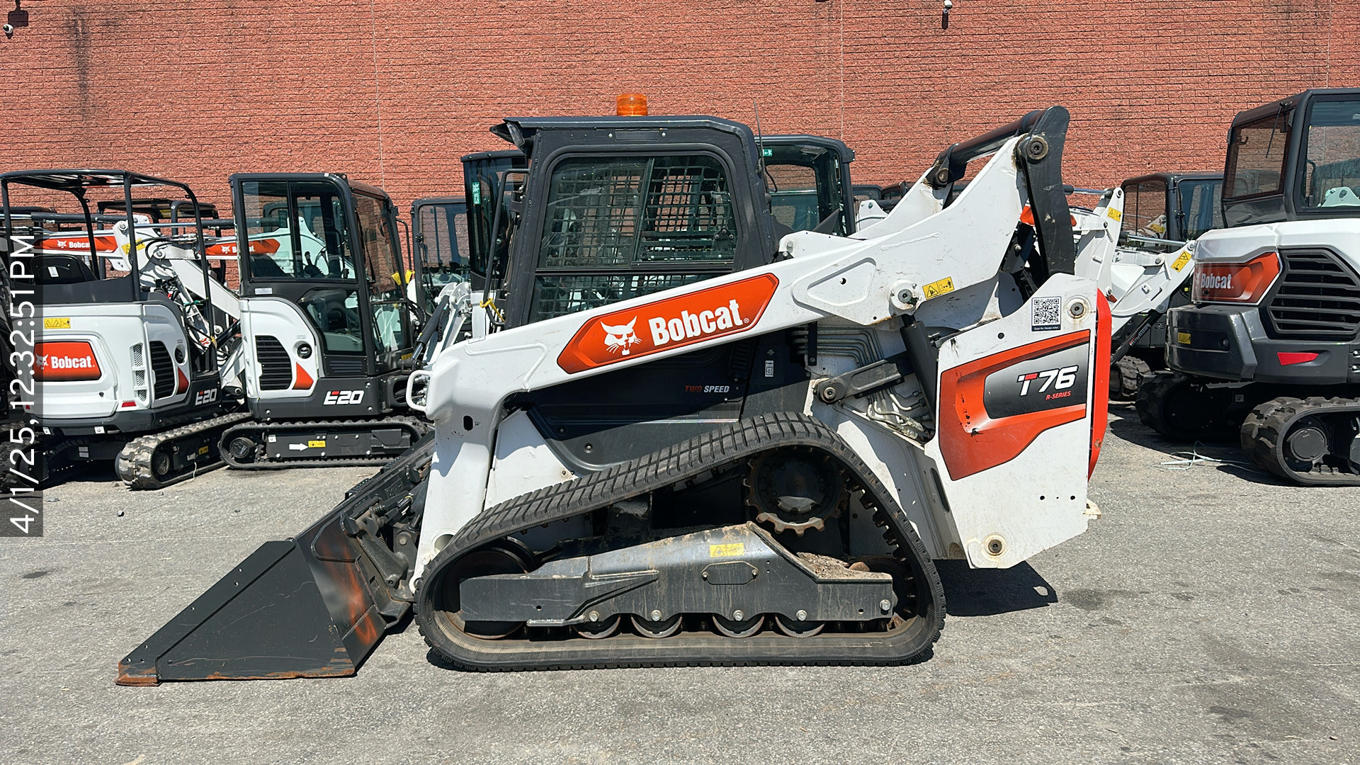 2023 Bobcat T76