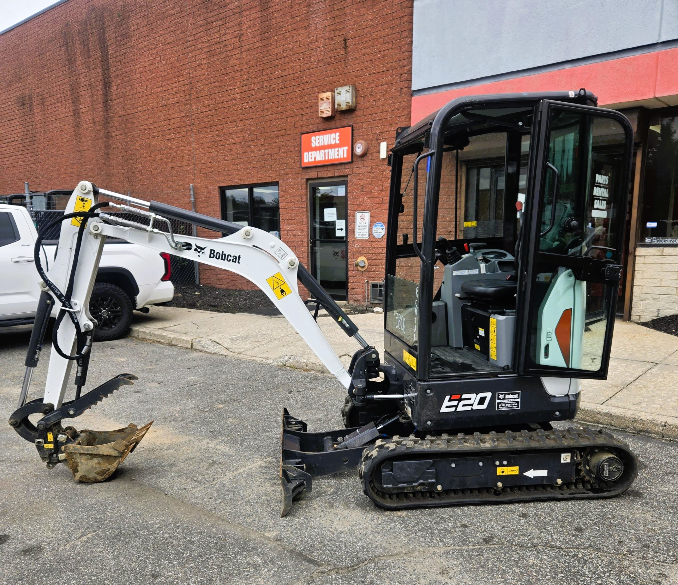 2024 Bobcat E20