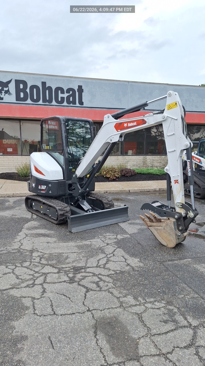 Photo of a 2026 Bobcat E32