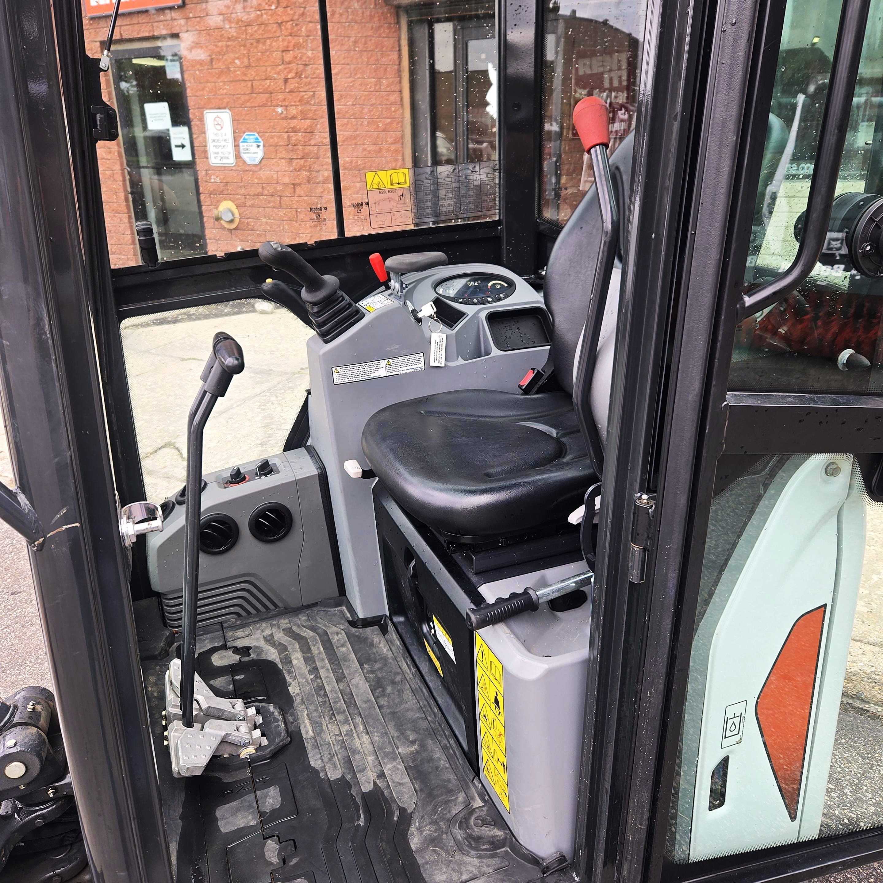 2024 Bobcat E20