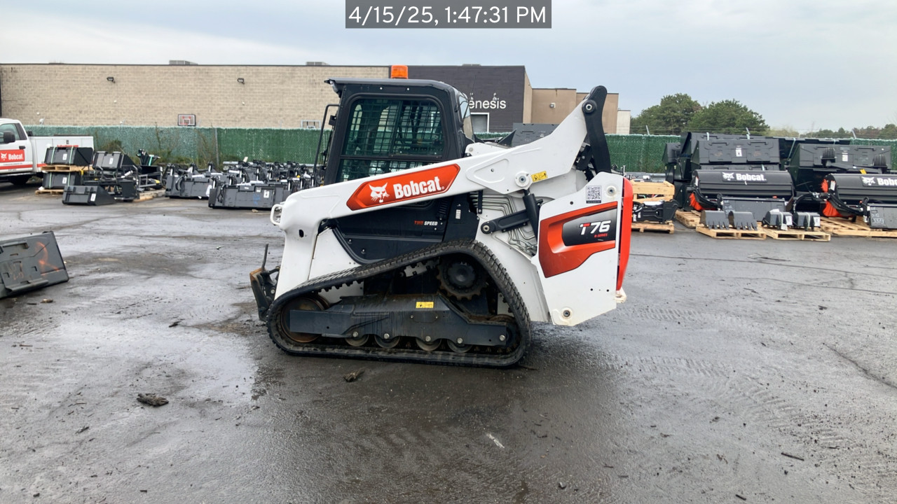 2023 Bobcat T76