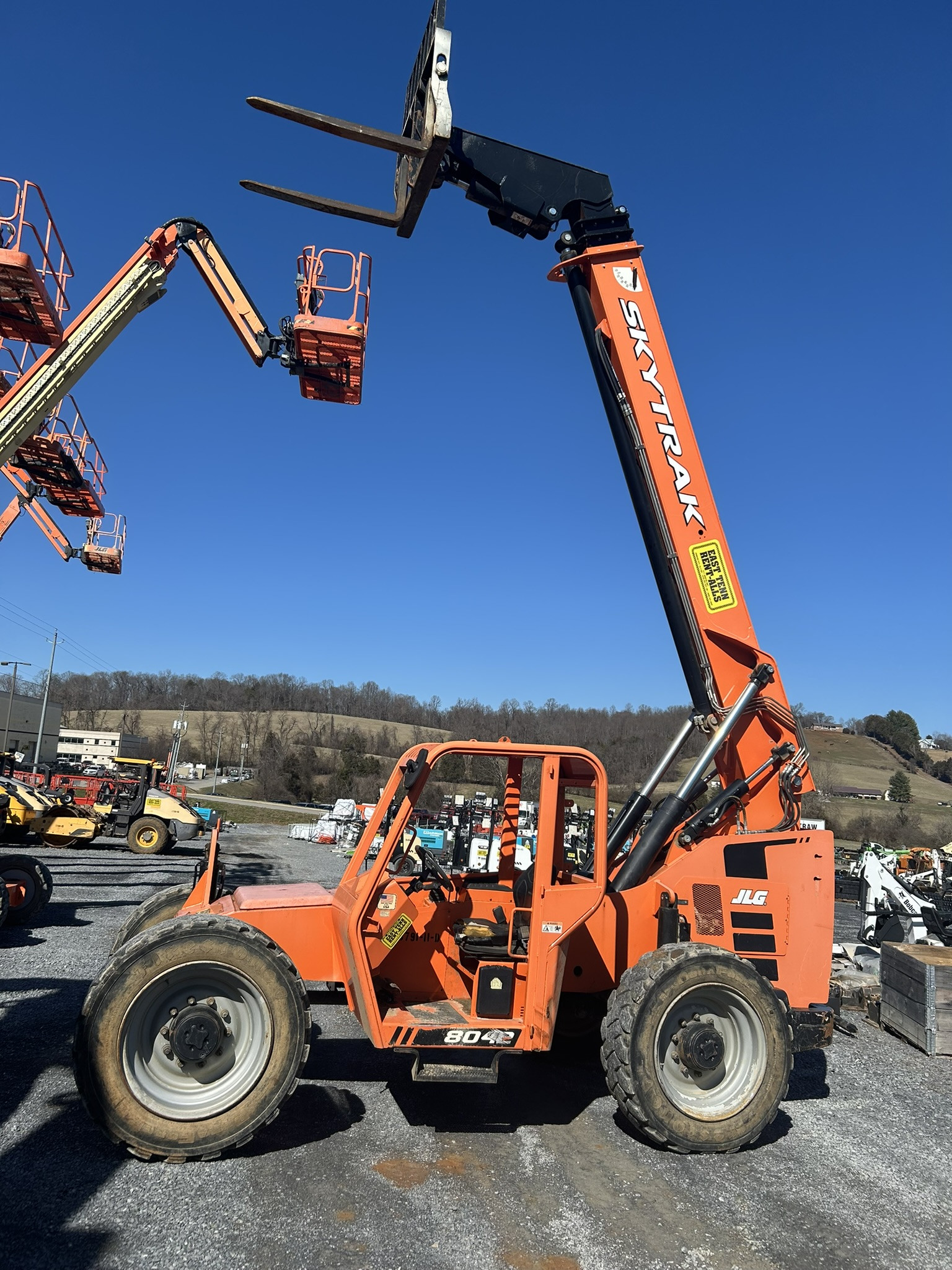 Photo of a 2017 Skytrak 8042