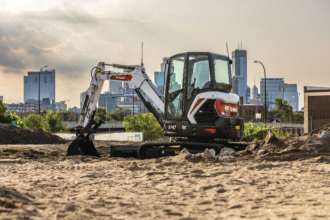 Photo of a 2026 Bobcat E40 CAB PLUS LA ANG BLDE