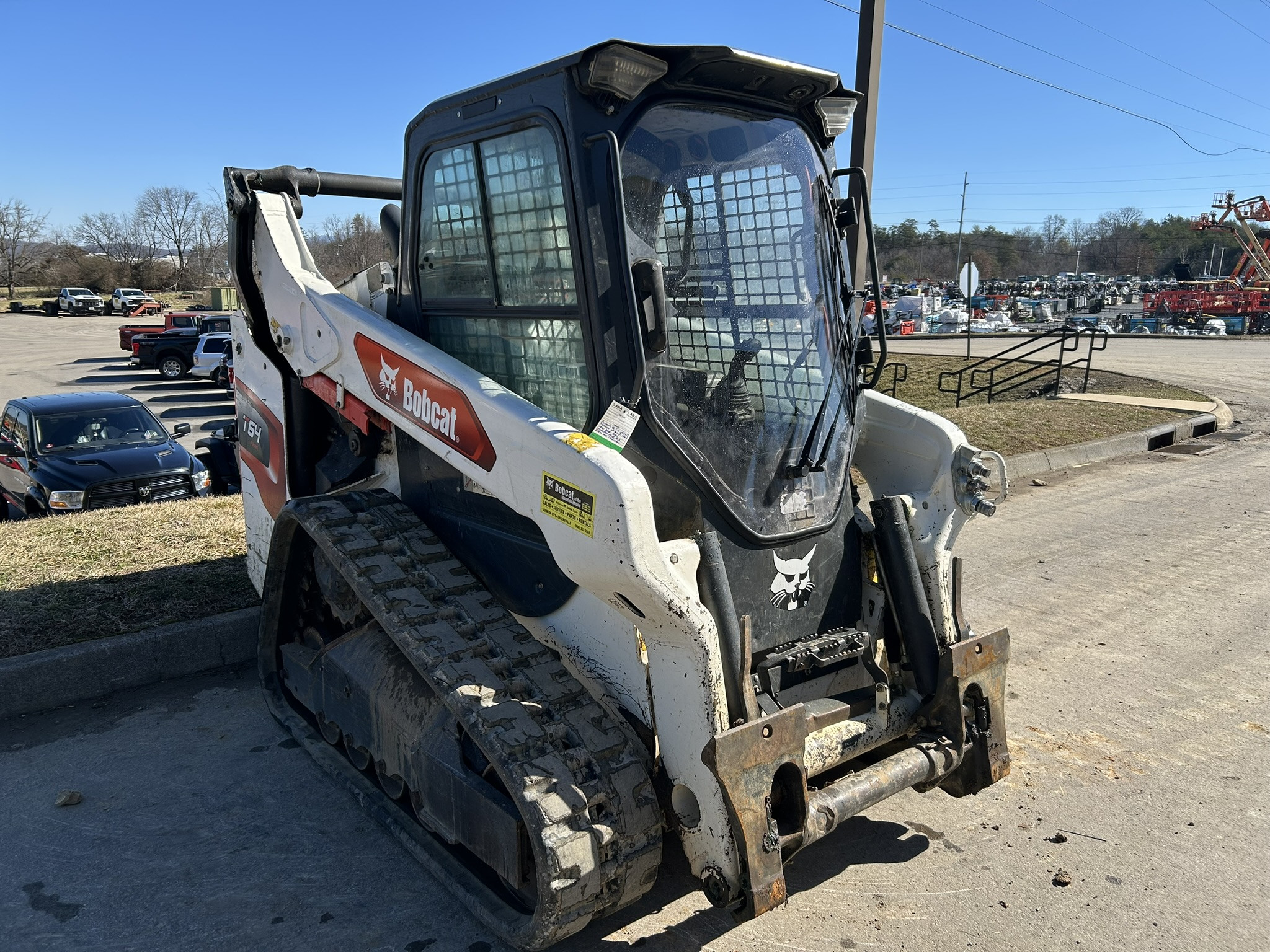 2022 Bobcat T64