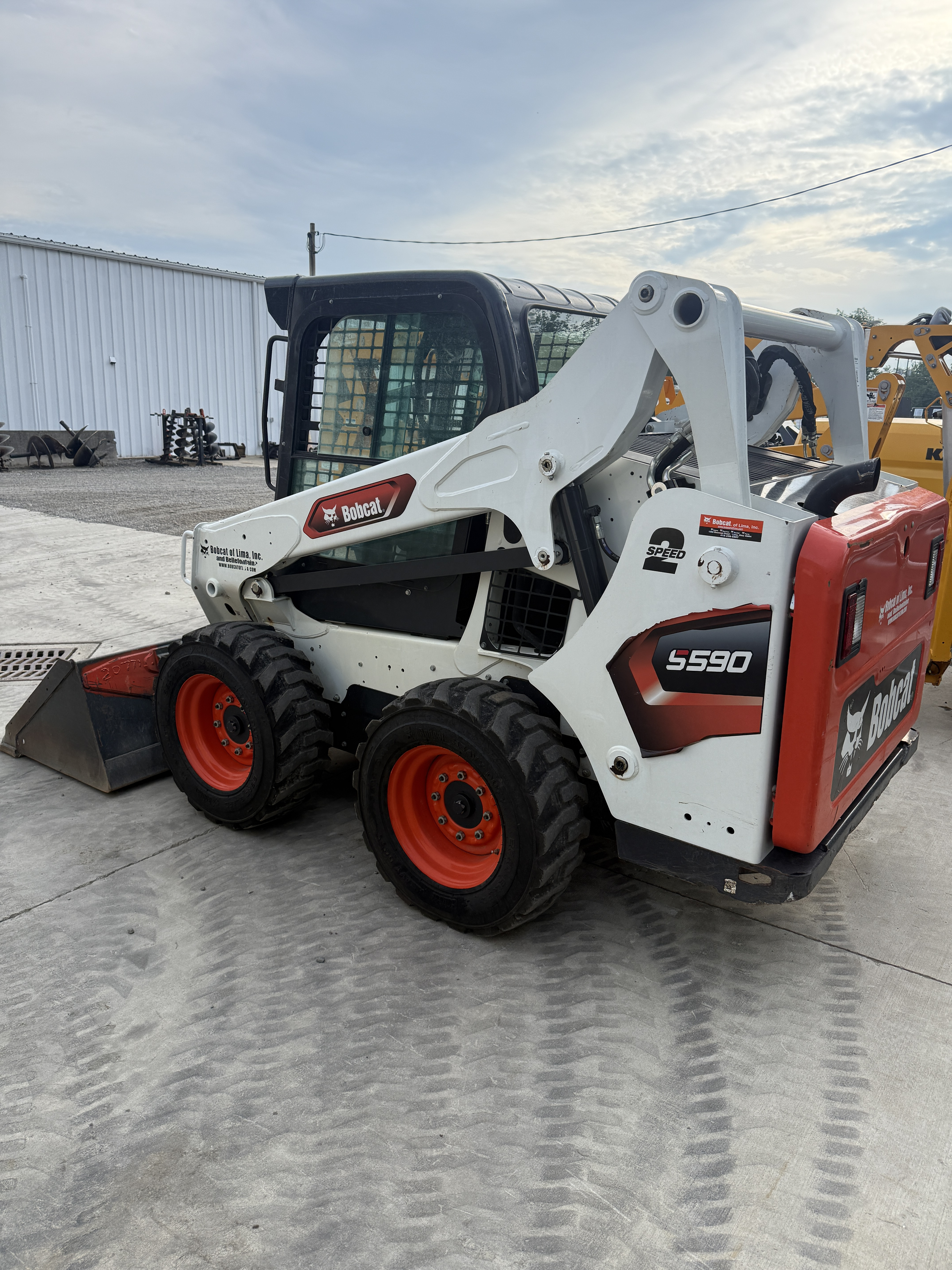 2024 Bobcat S590