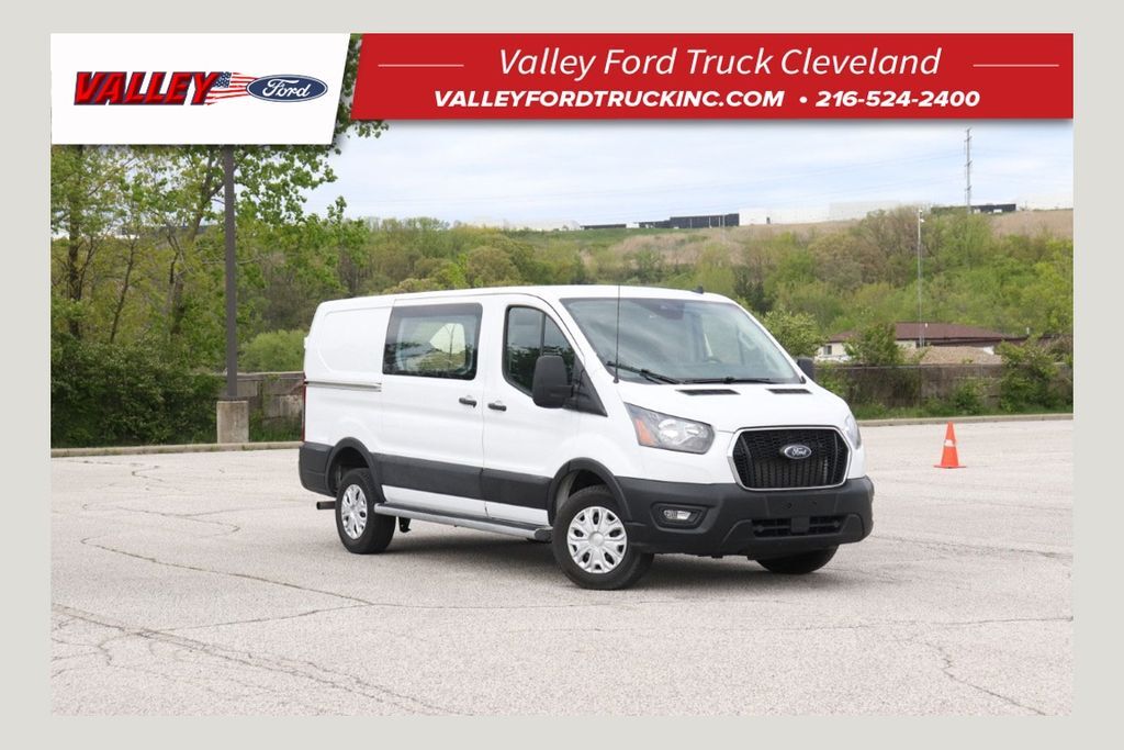 2012 Ford E-Series E-250 Van's photo