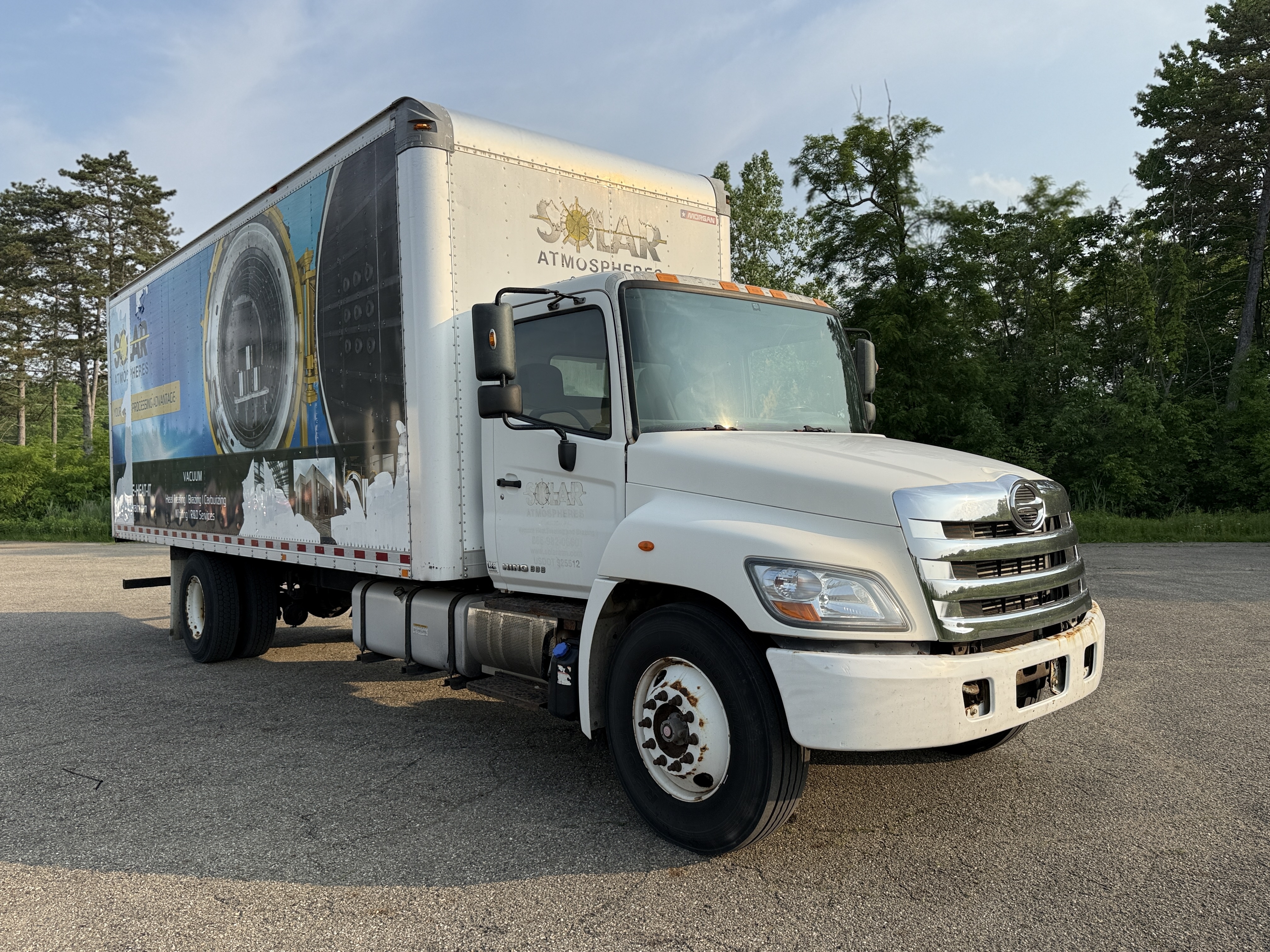 Photo of a 2013 Hino HINO 338