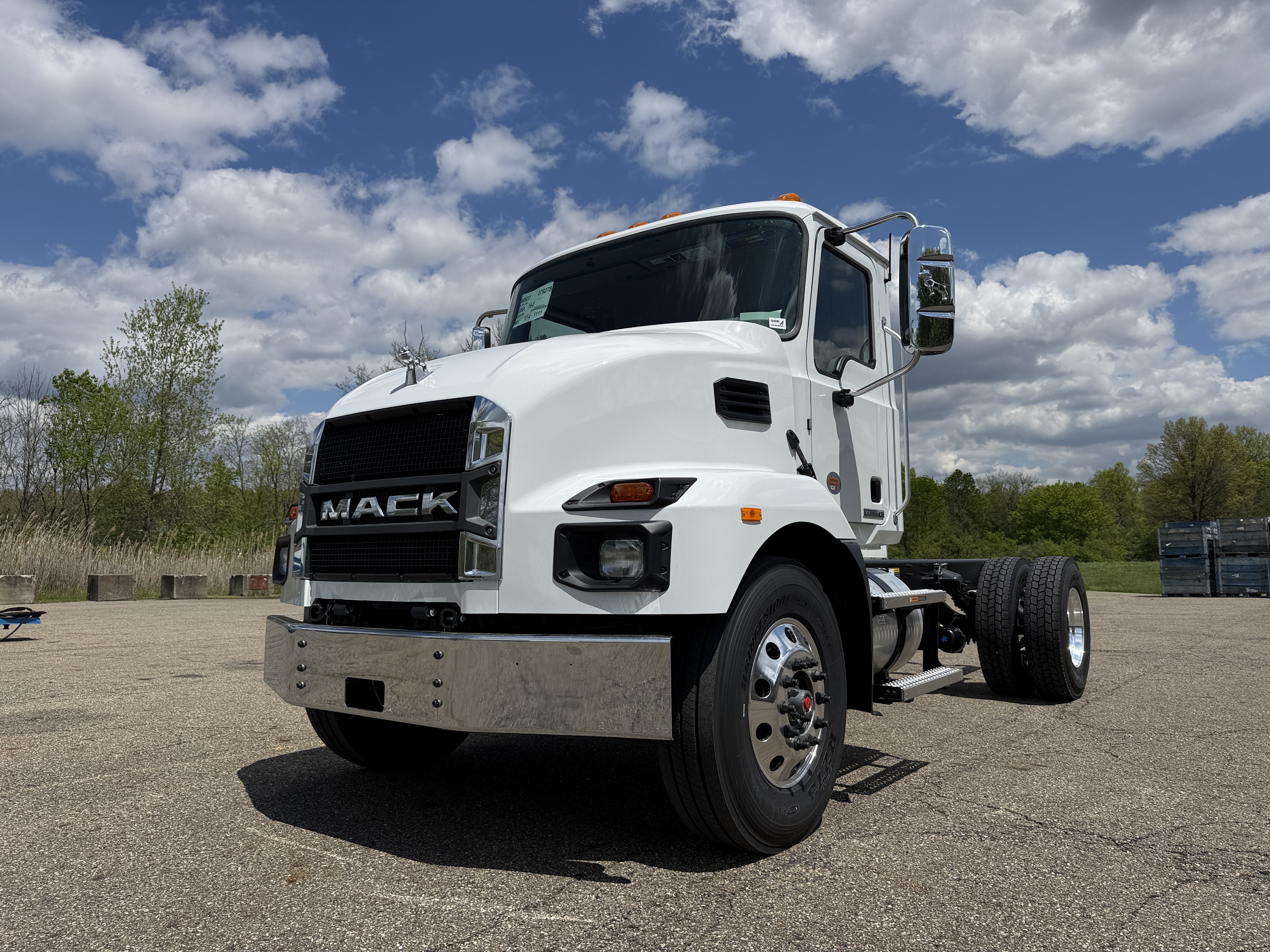 Photo of a 2027 Mack MD7