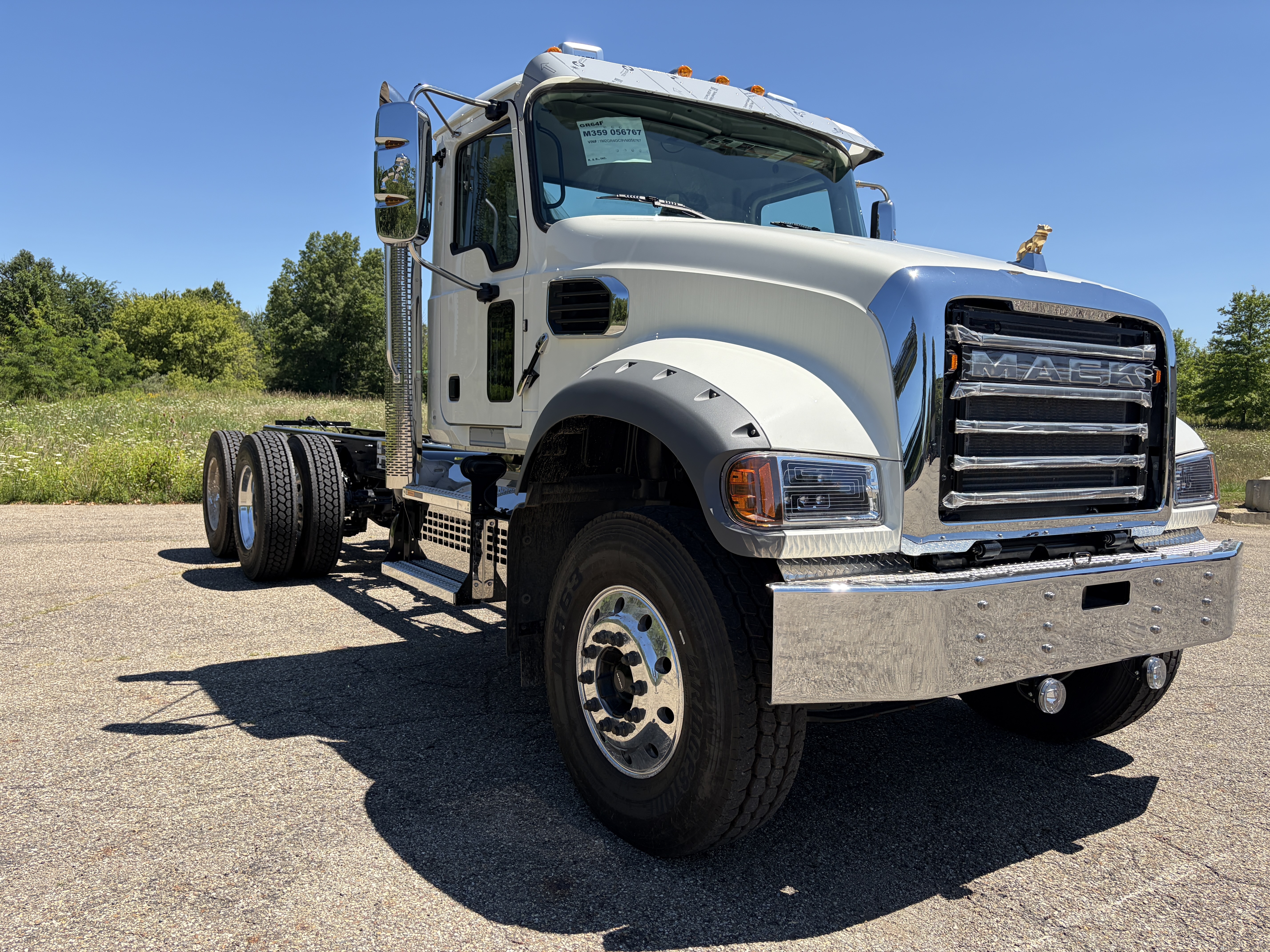 Photo of a 2027 Mack GR64F