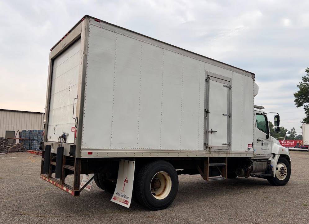 2018 Hino 338