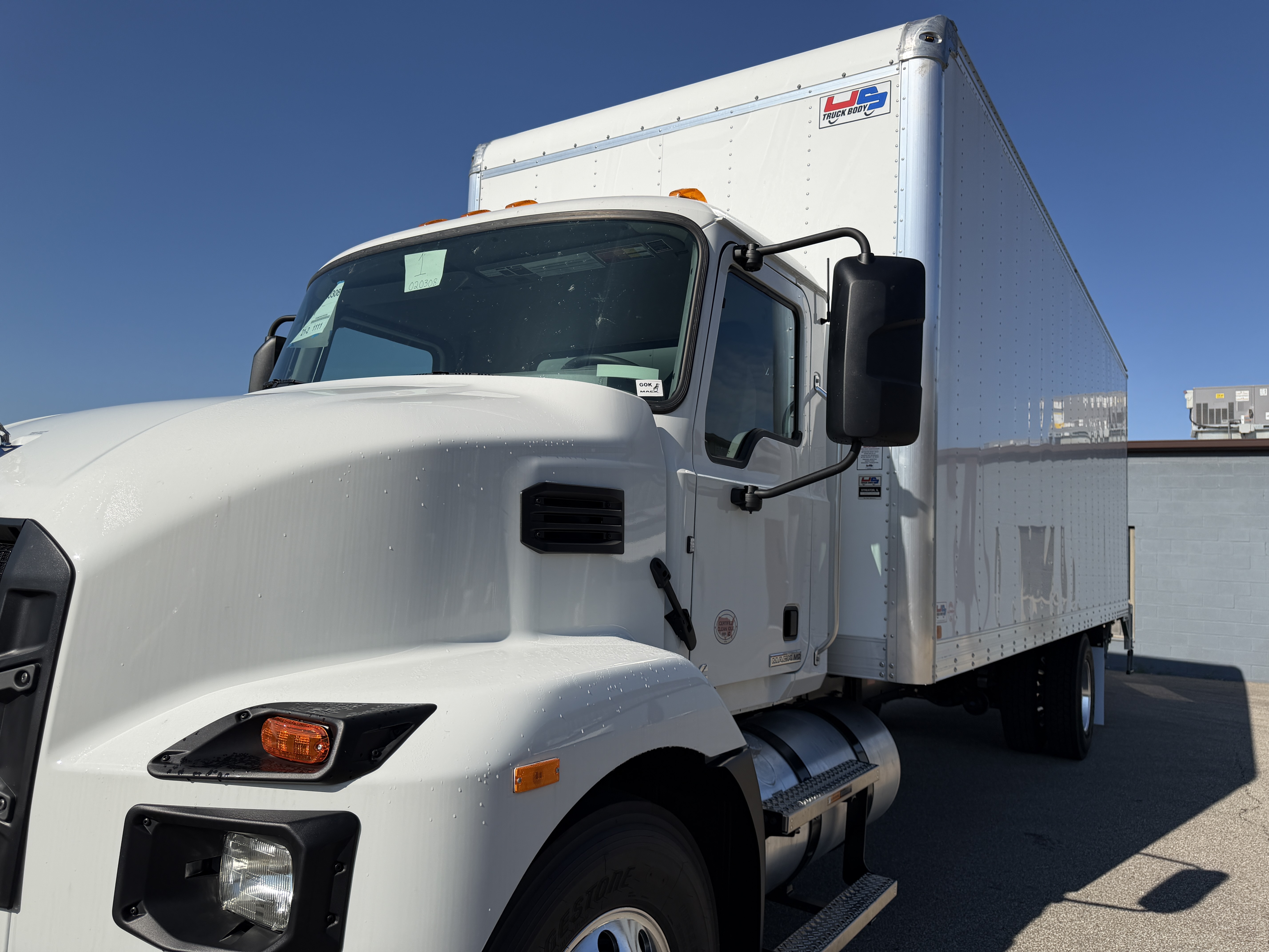 2027 Mack MD6