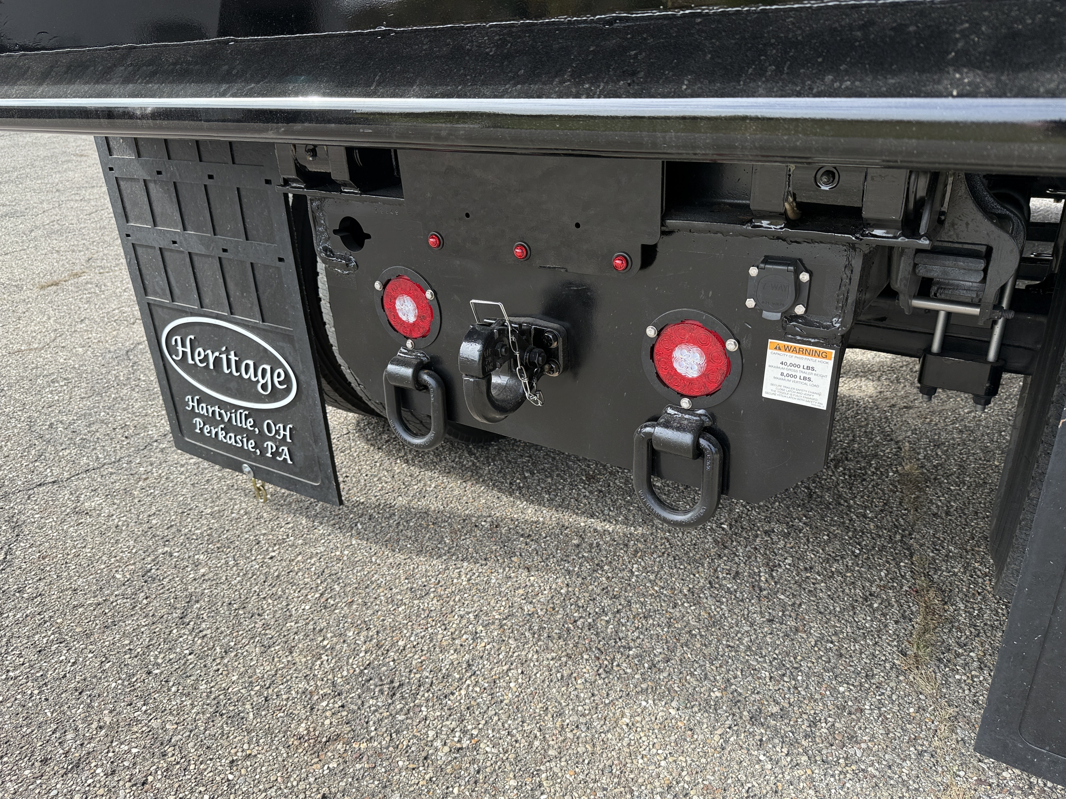 2027 Mack MD7