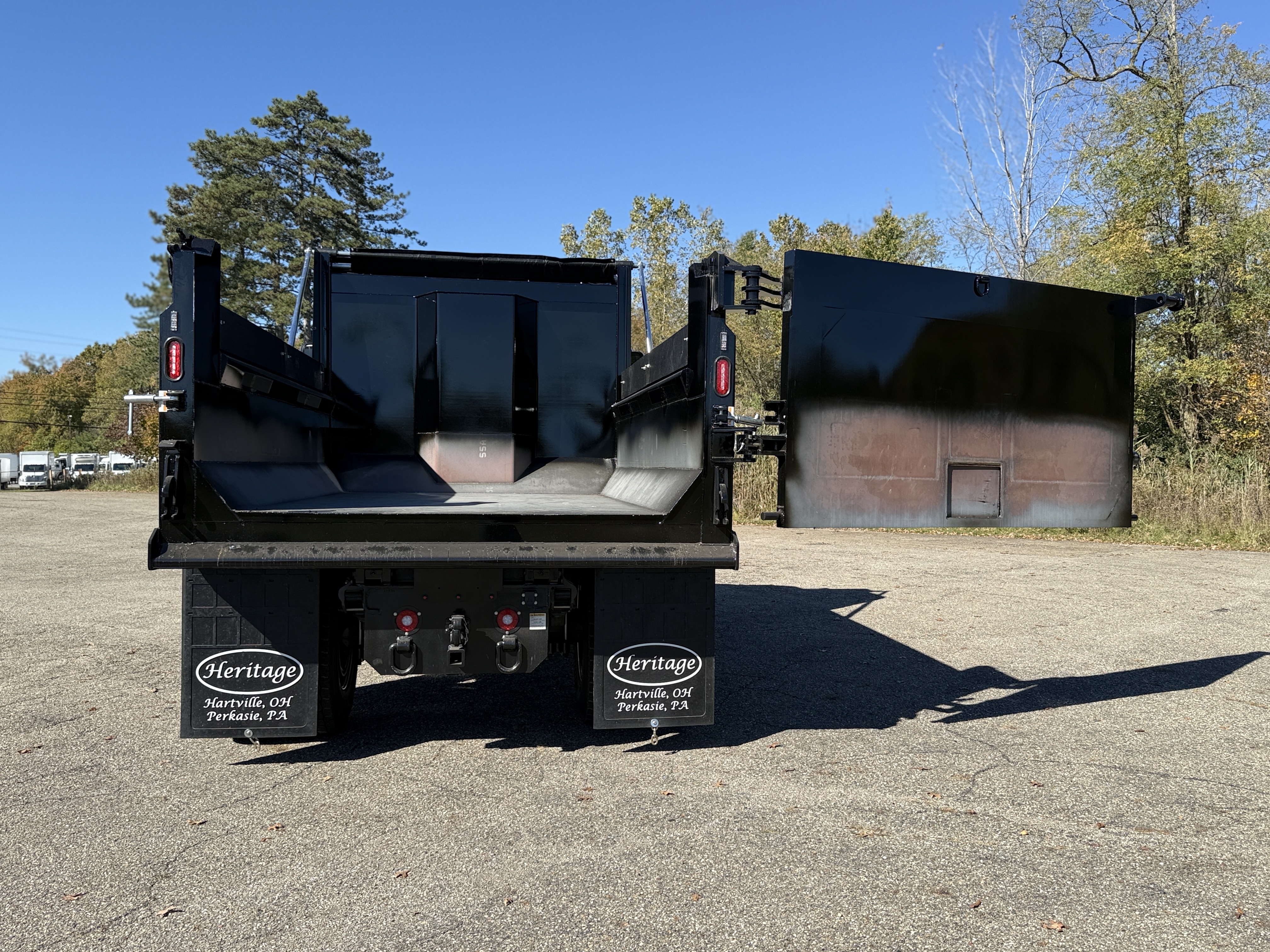 2027 Mack MD7