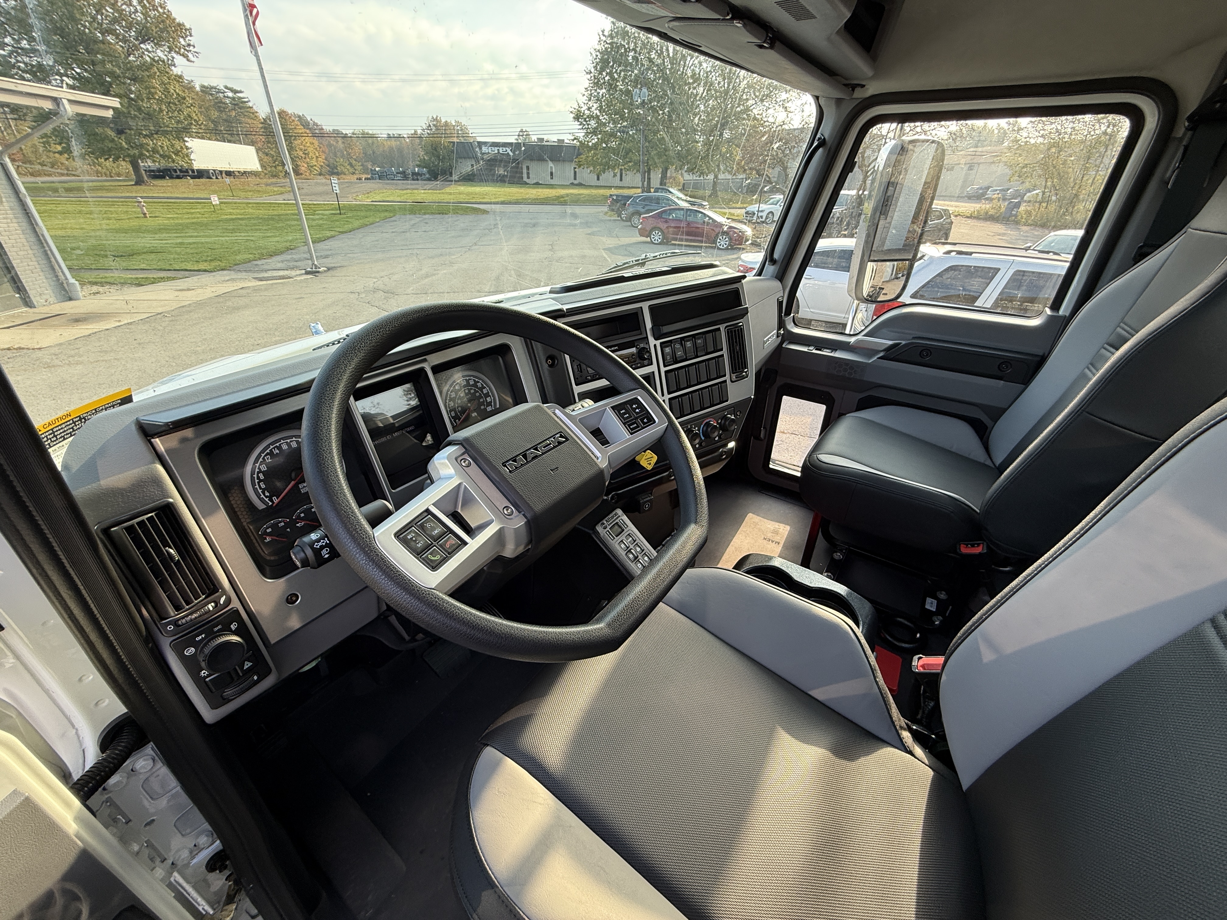 2027 Mack MD6