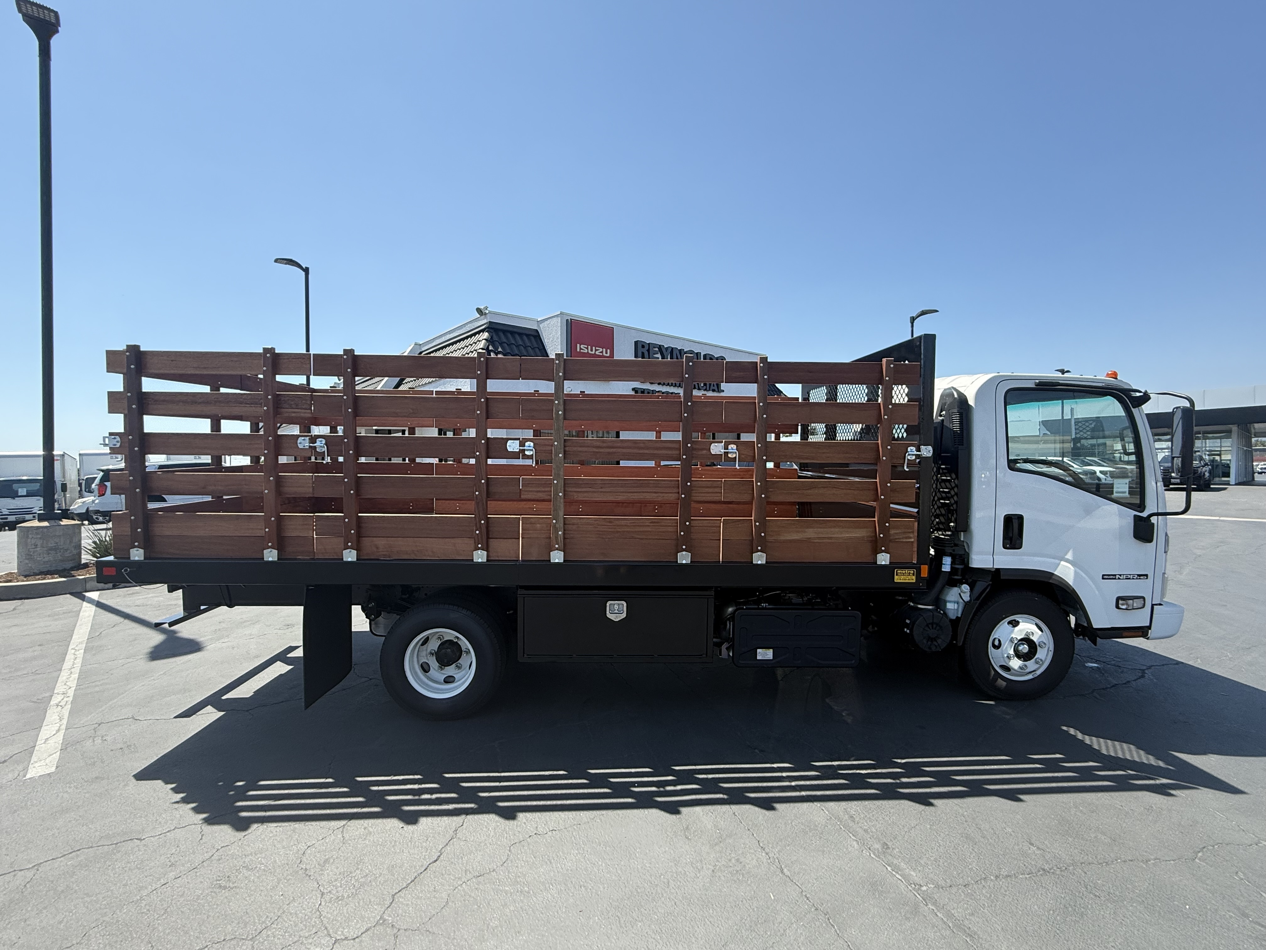 2024 Isuzu NPR-HD's photo