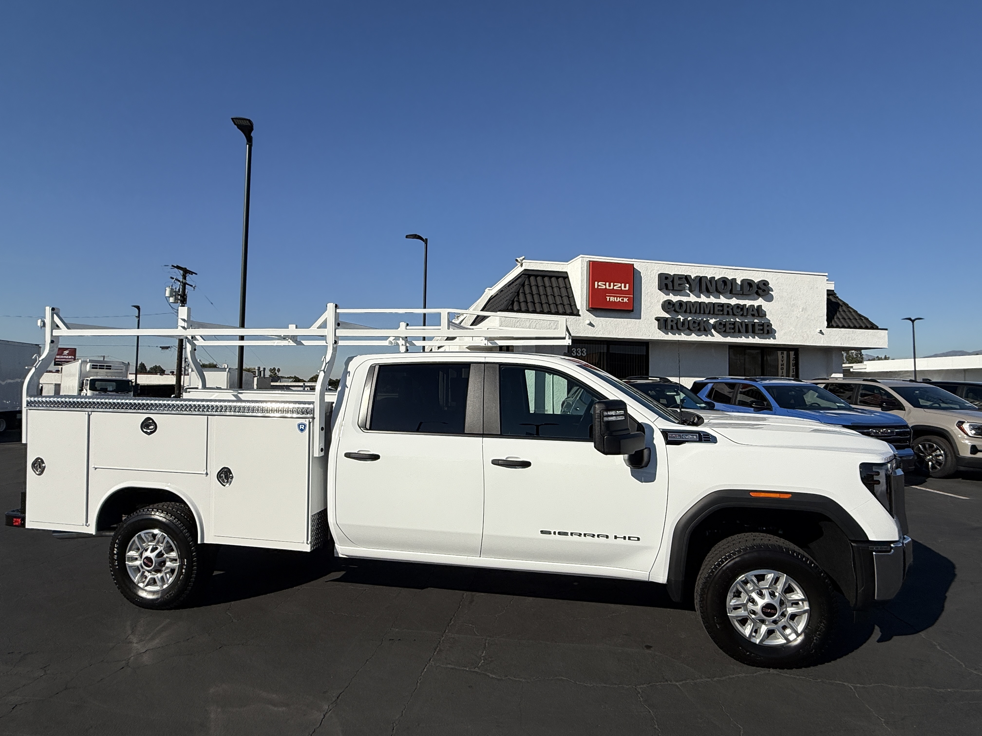 2026 GMC SIERRA 2500 HD CREW CAB GAS 2WD