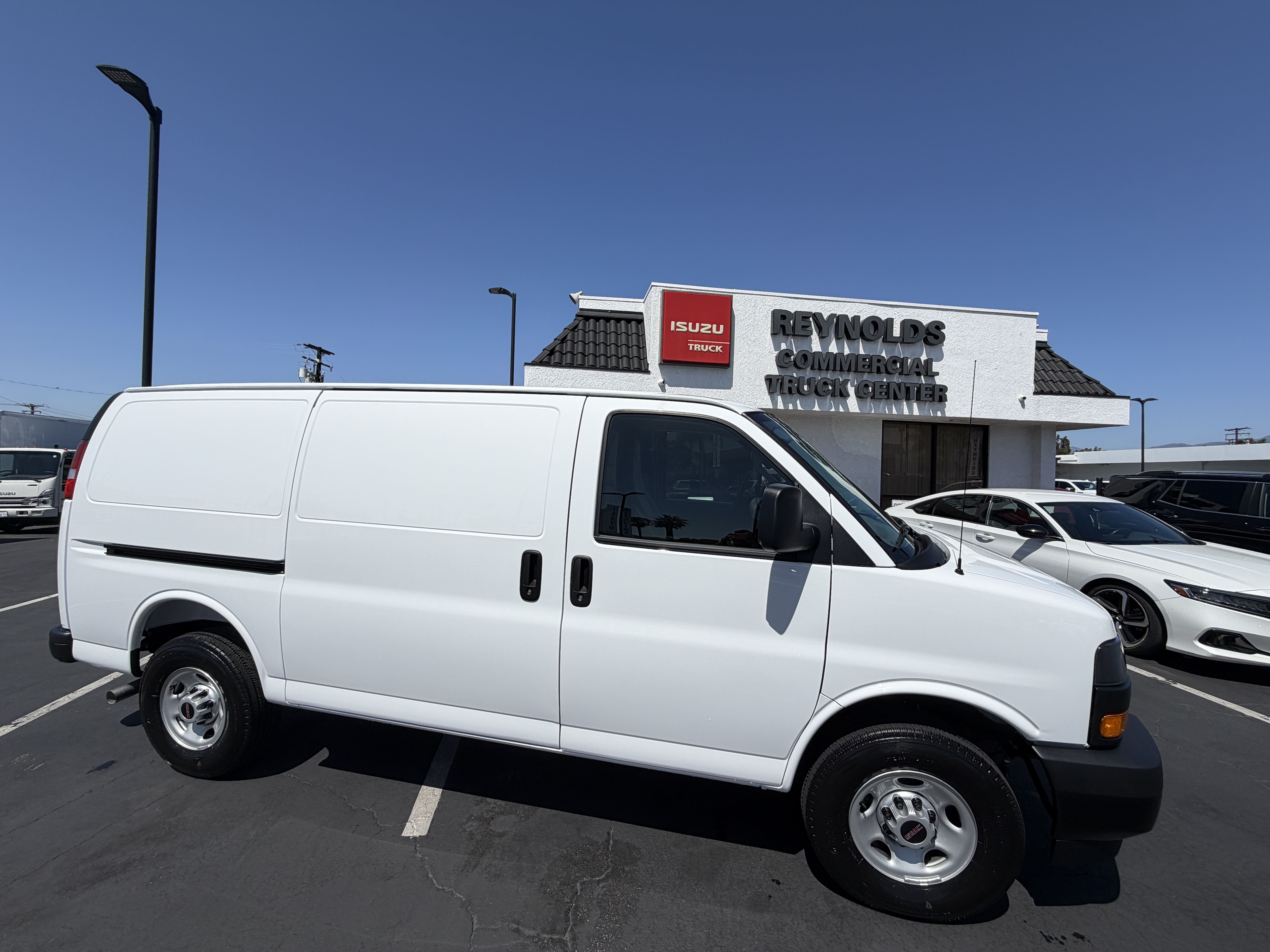 2026 GMC Savana 2500's photo