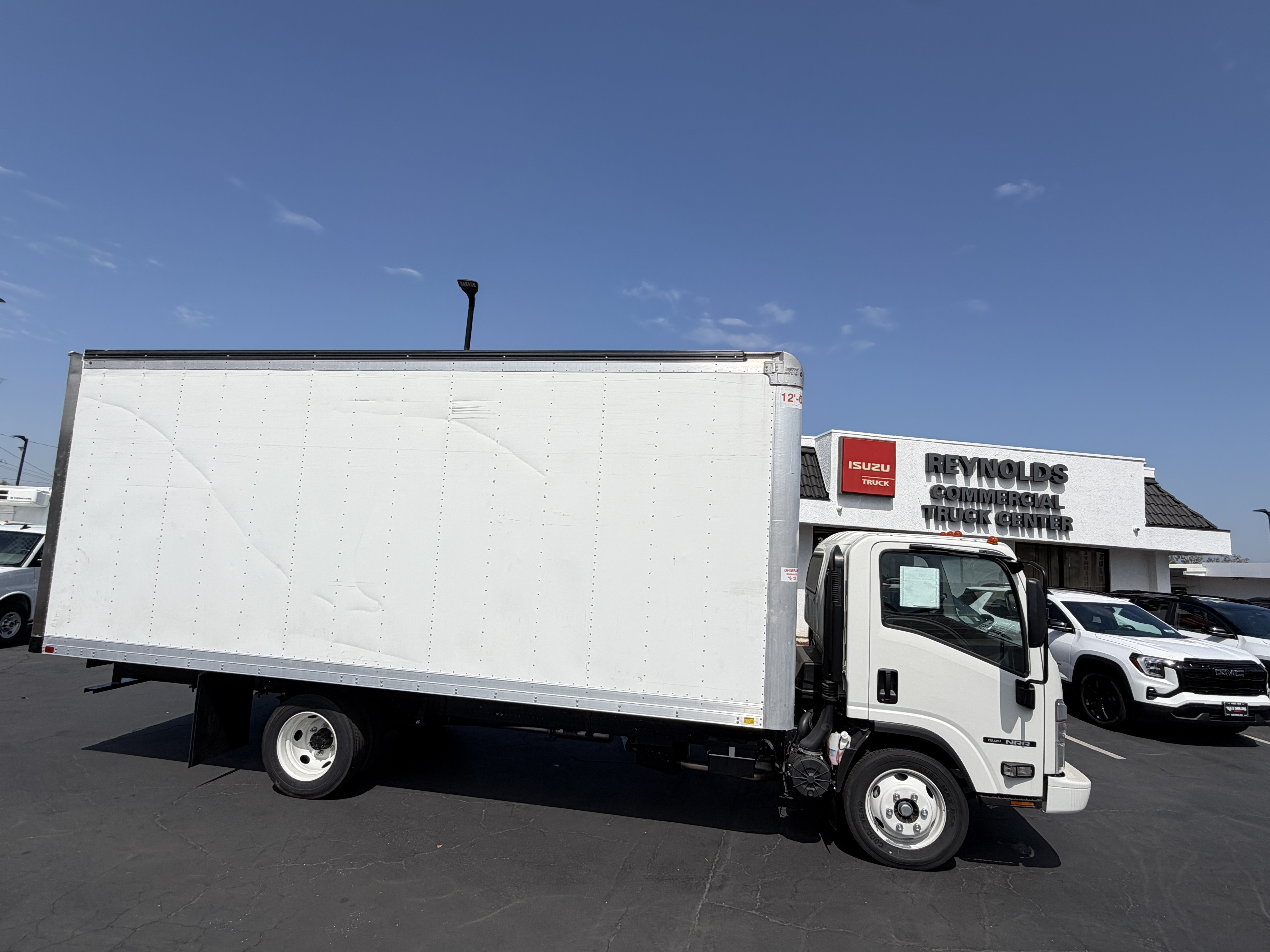 Photo of a 2025 Isuzu NRR GAS