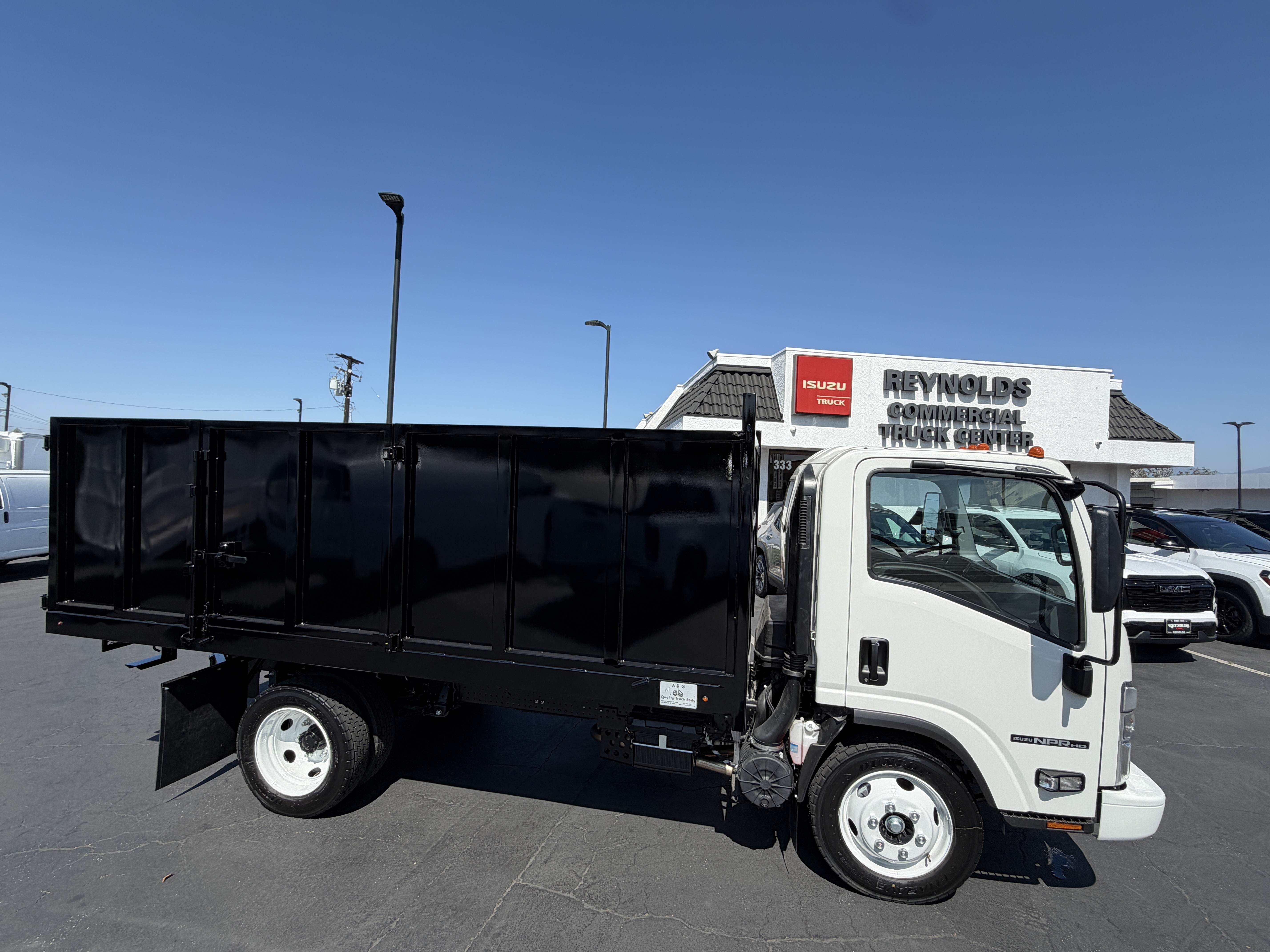 2026 Isuzu NPR HD GAS