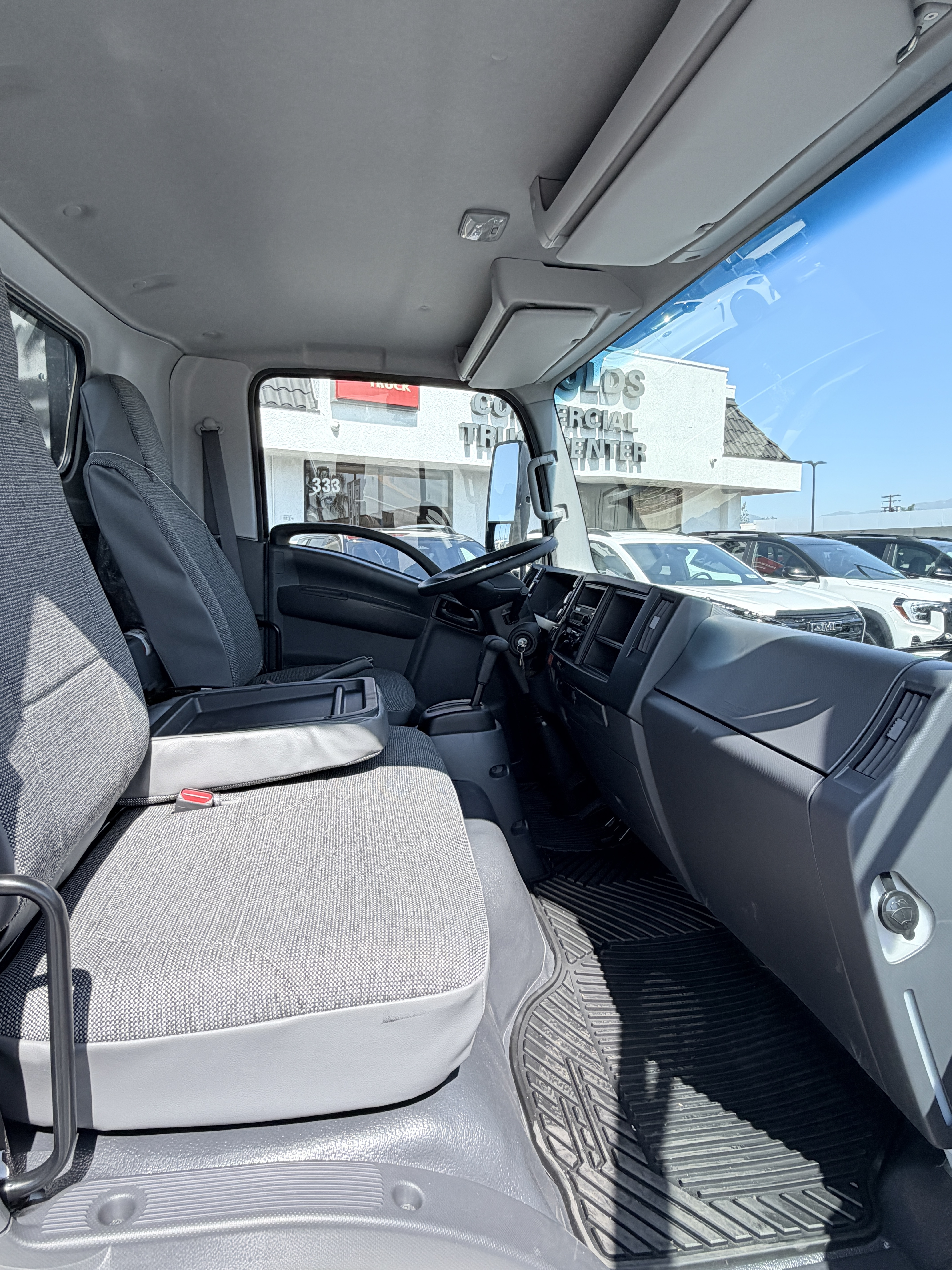 2026 Isuzu NPR HD GAS