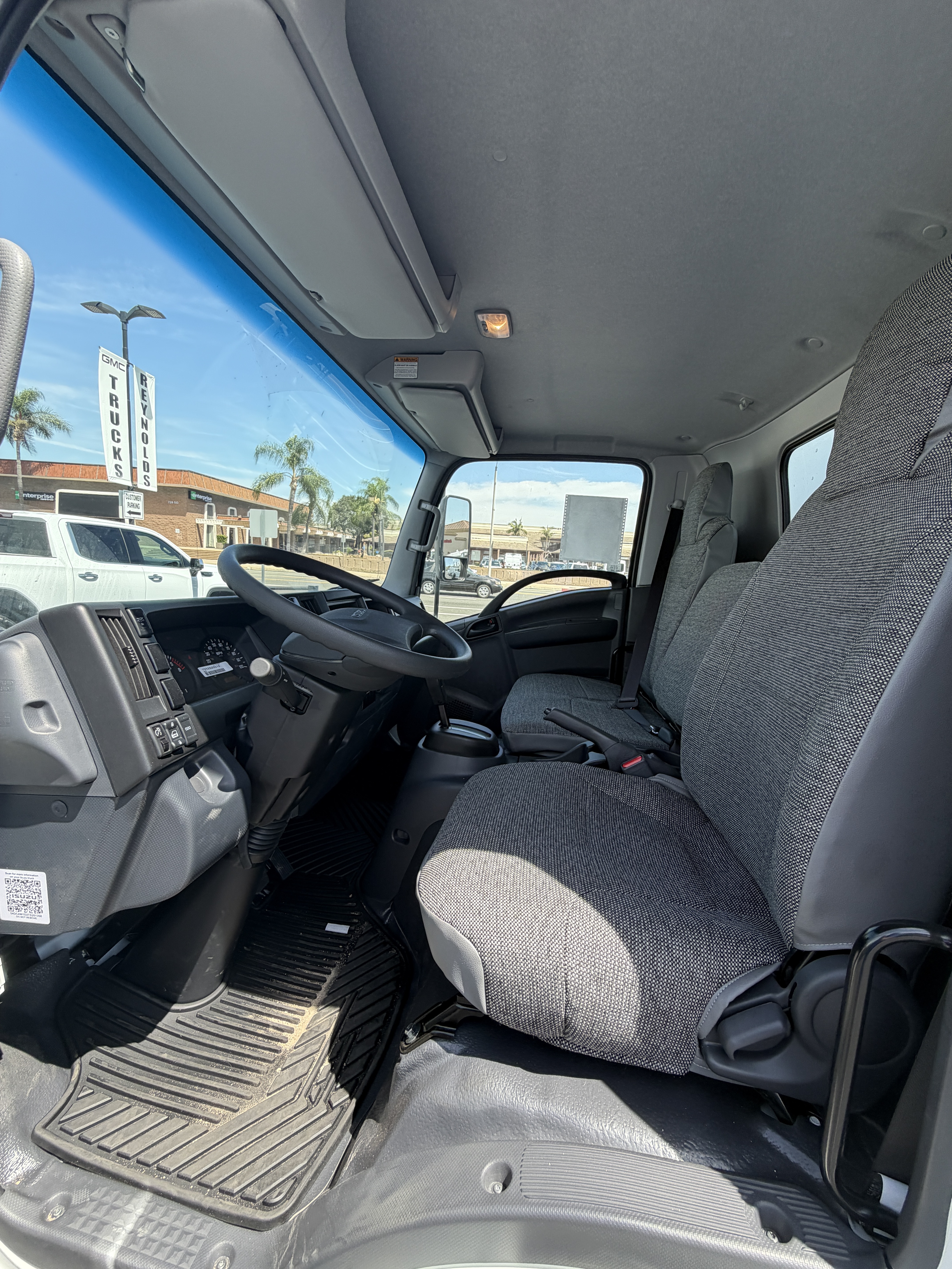 2026 Isuzu NPR HD GAS