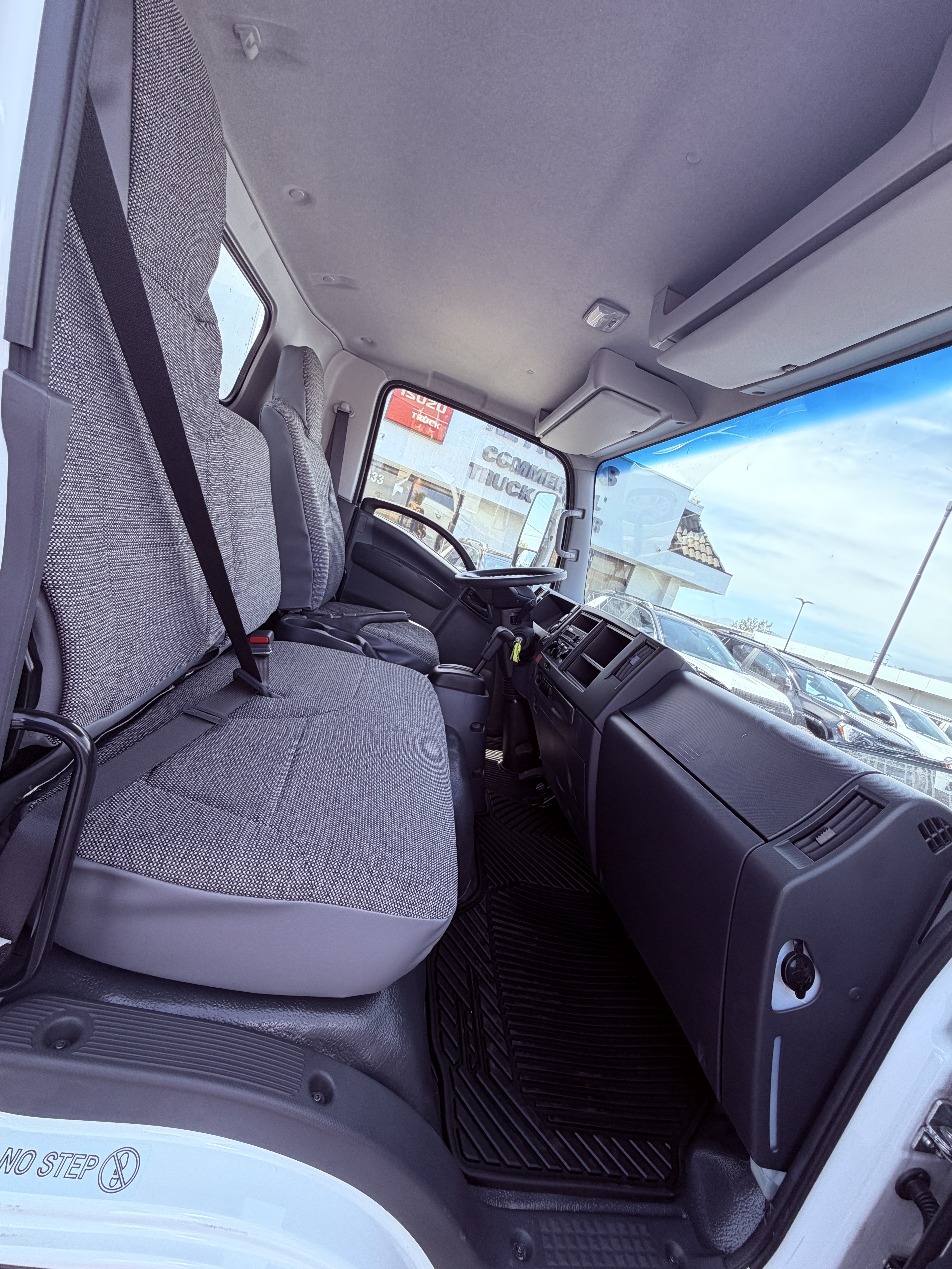 2026 Isuzu NPR HD GAS