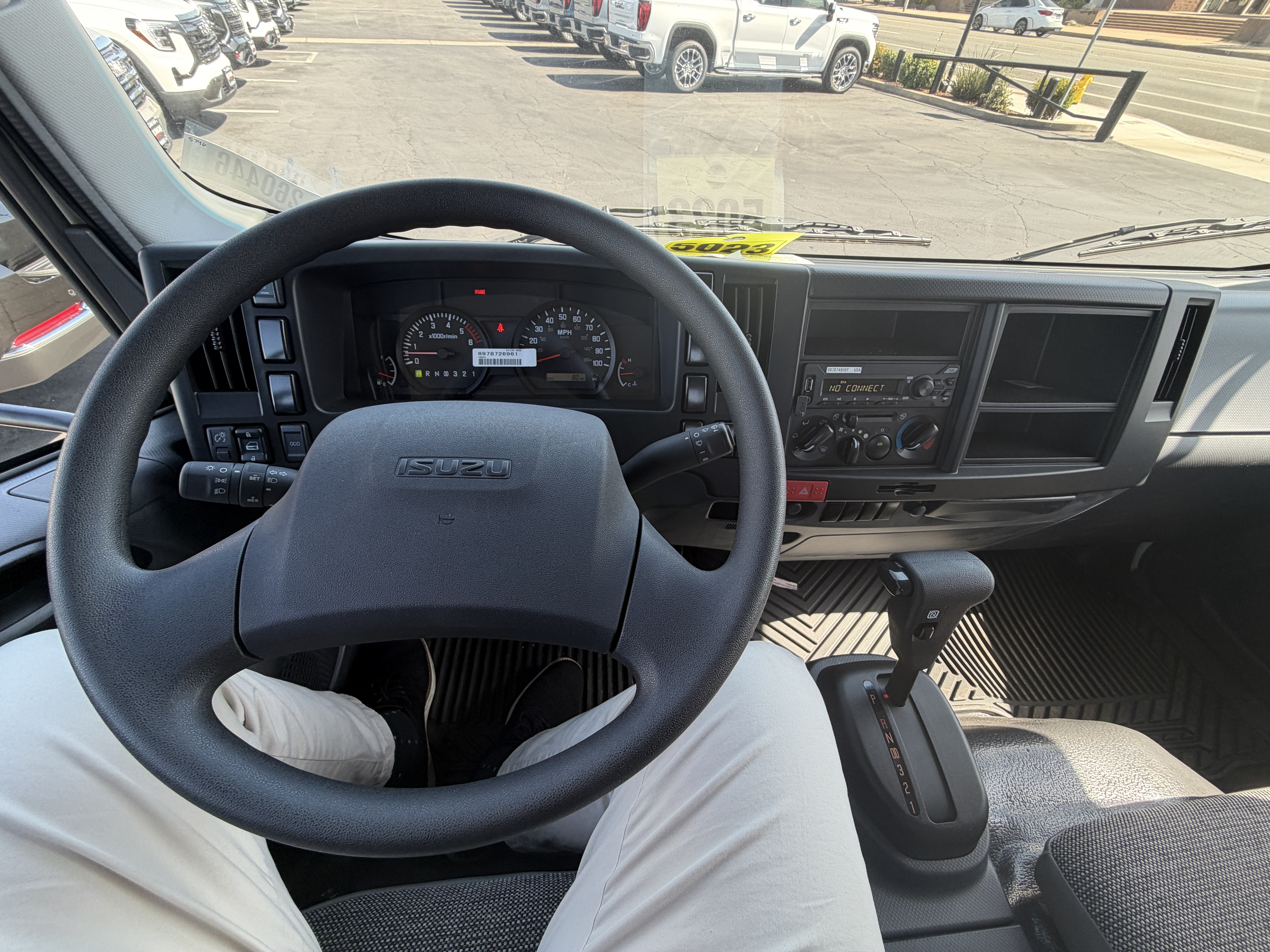 2026 Isuzu NRR GAS 16 ft.