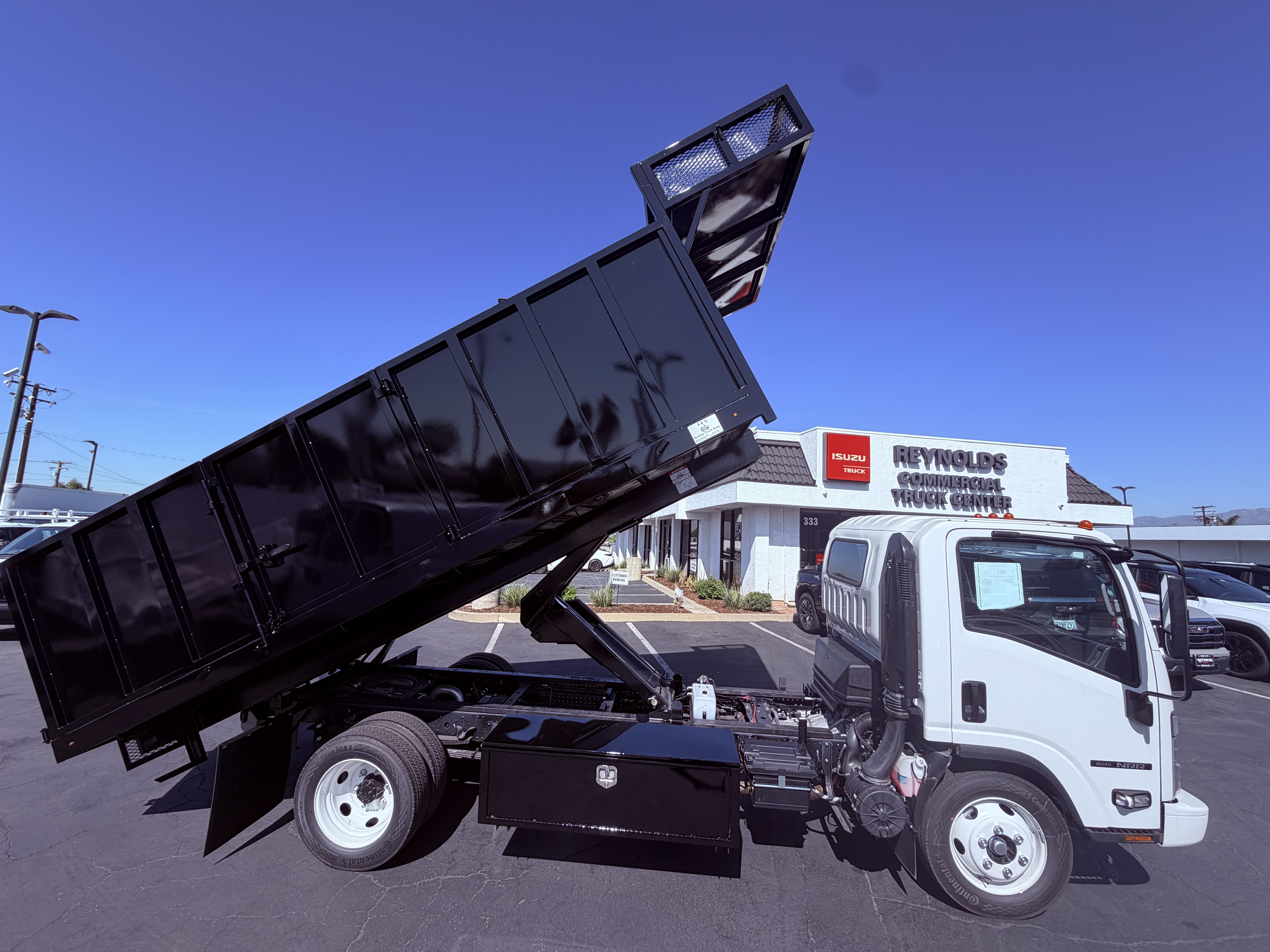 2026 Isuzu NRR GAS 16 ft.