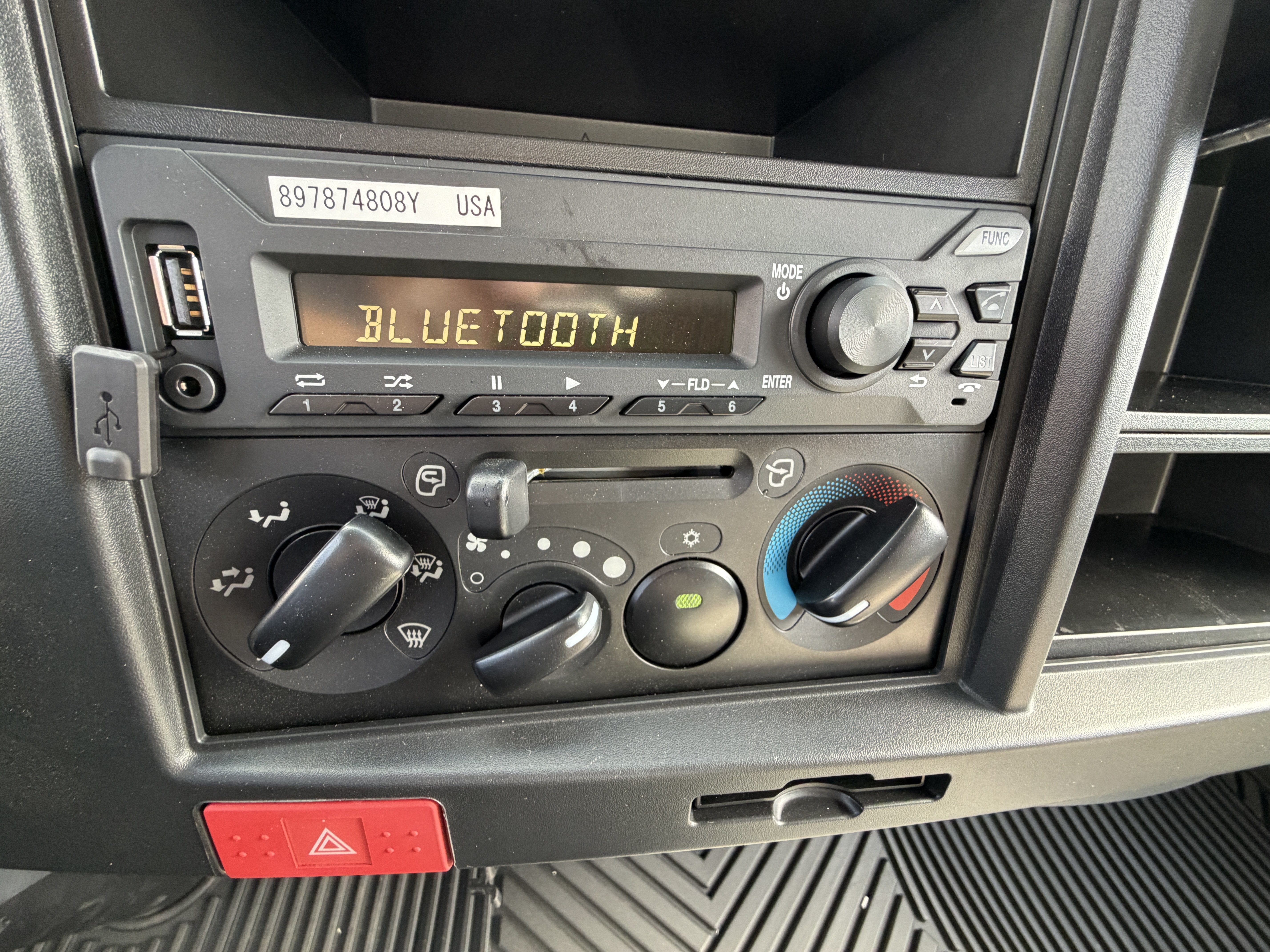 2026 Isuzu NRR GAS 16'