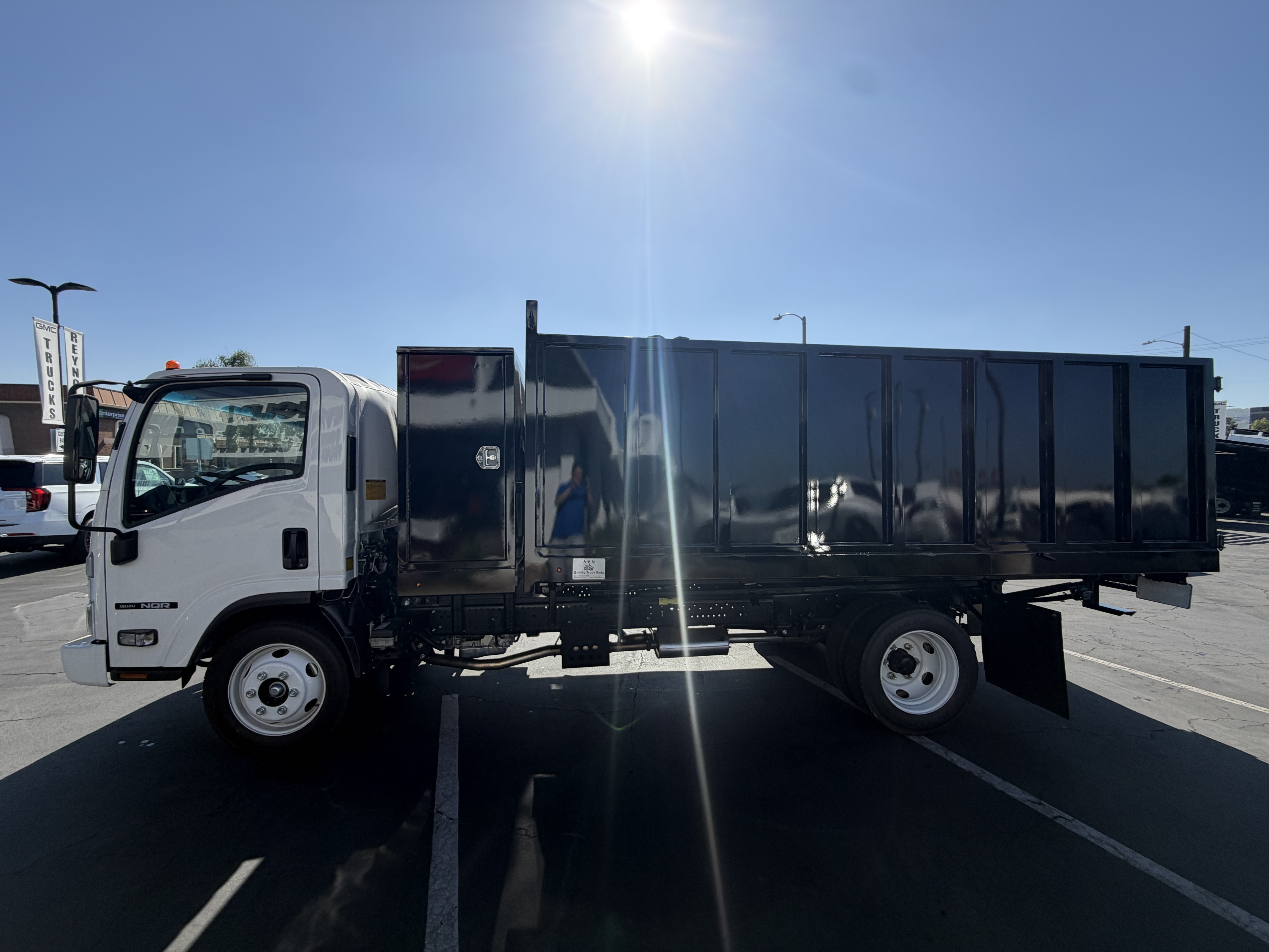 2026 Isuzu NQR GAS 14'